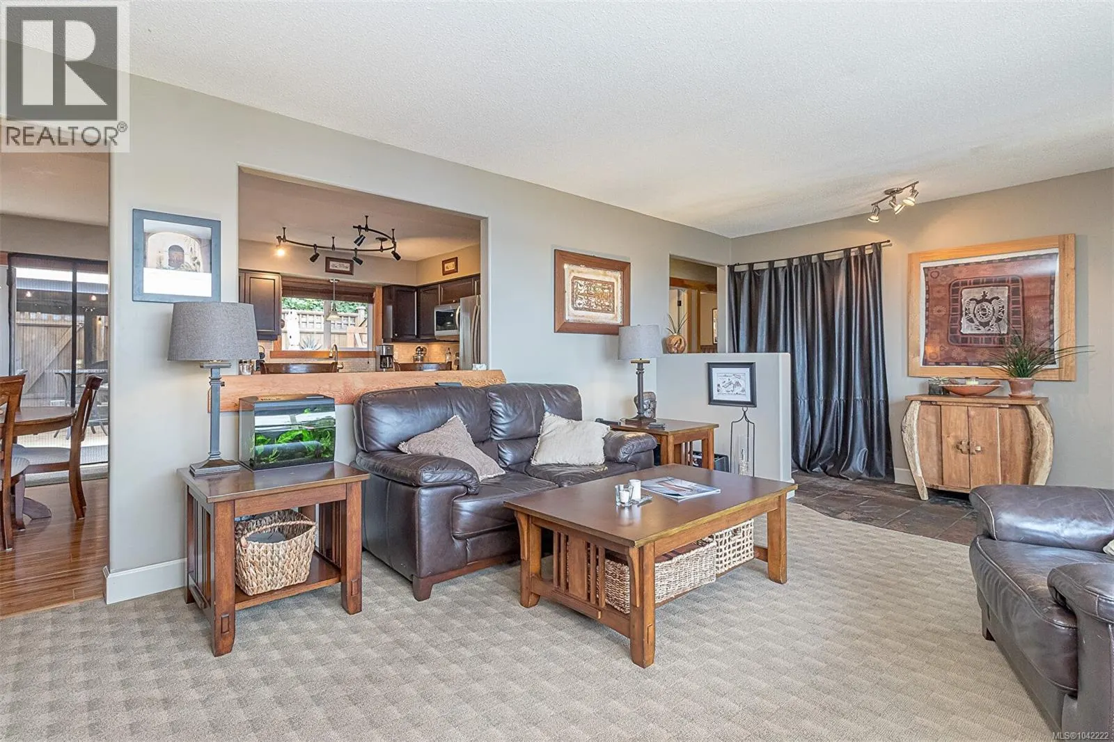328 Tyrrell Rd