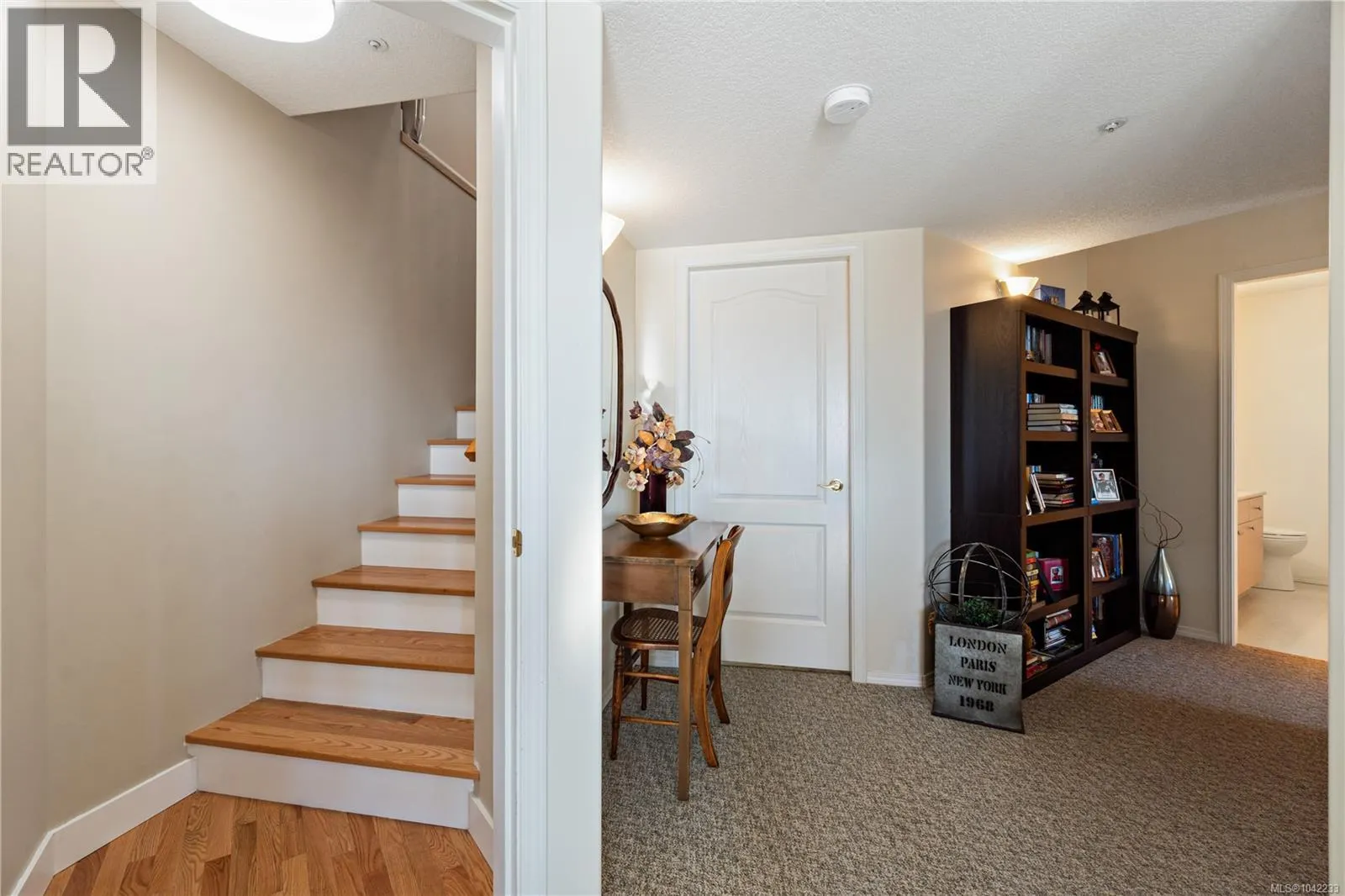 3263 Stoney Ridge