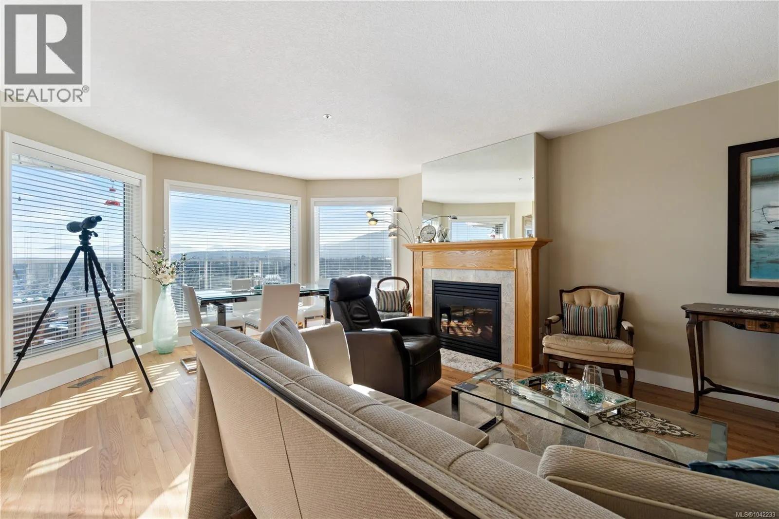 3263 Stoney Ridge