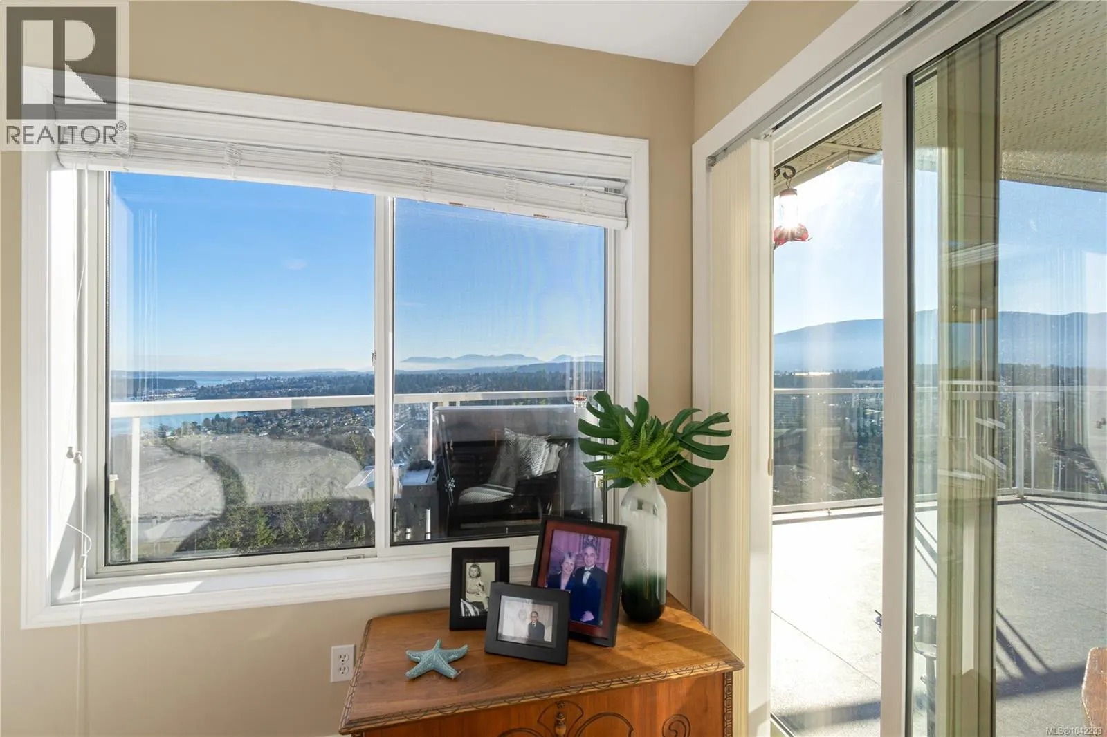 3263 Stoney Ridge