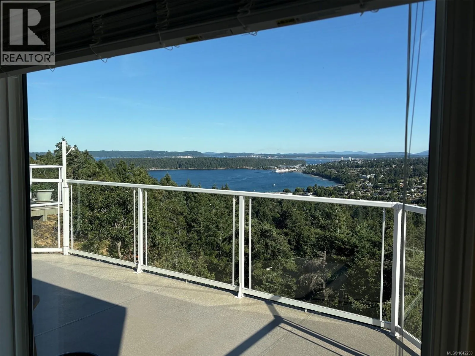 3263 Stoney Ridge