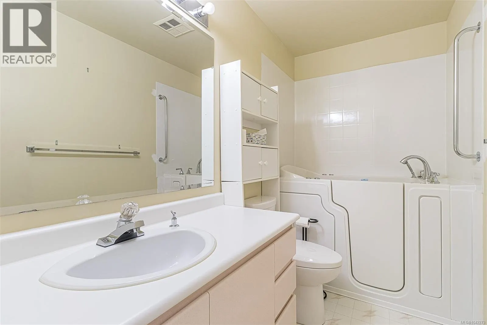 1012 Highview Terr