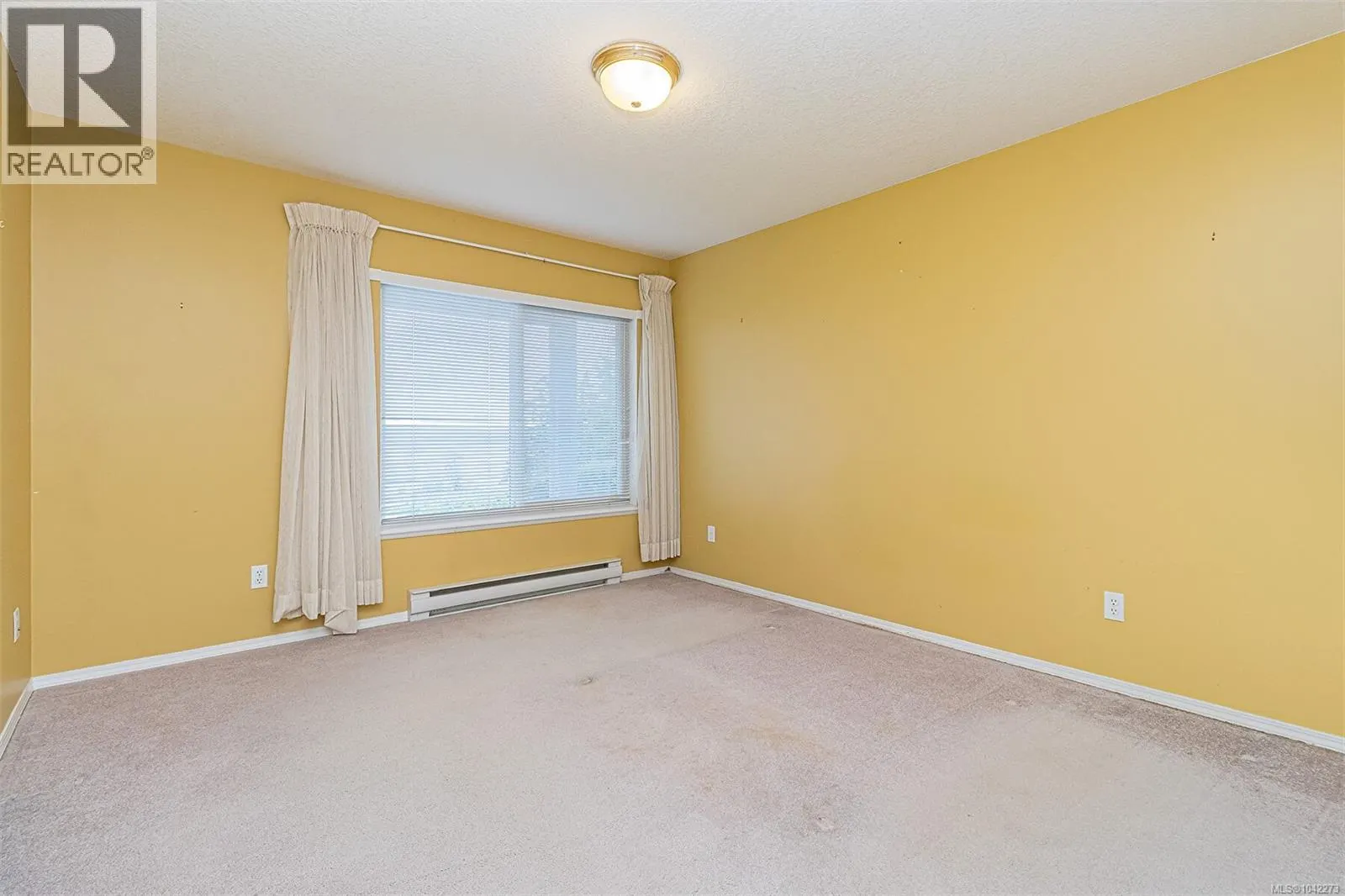 1012 Highview Terr