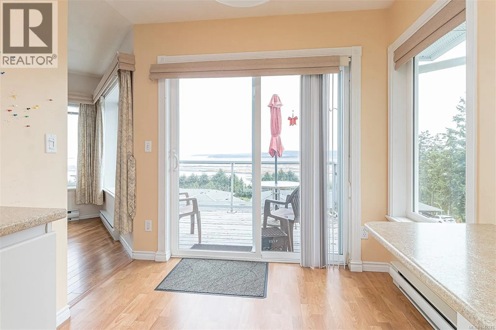 1012 Highview Terr