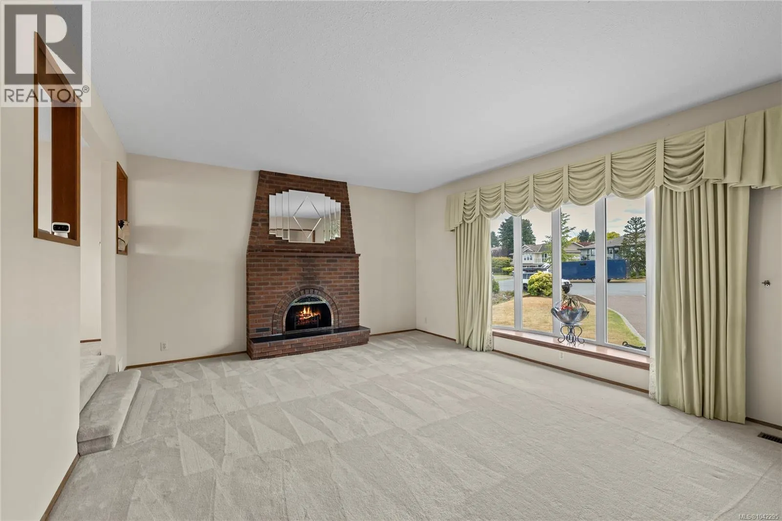 718 Isle View Pl