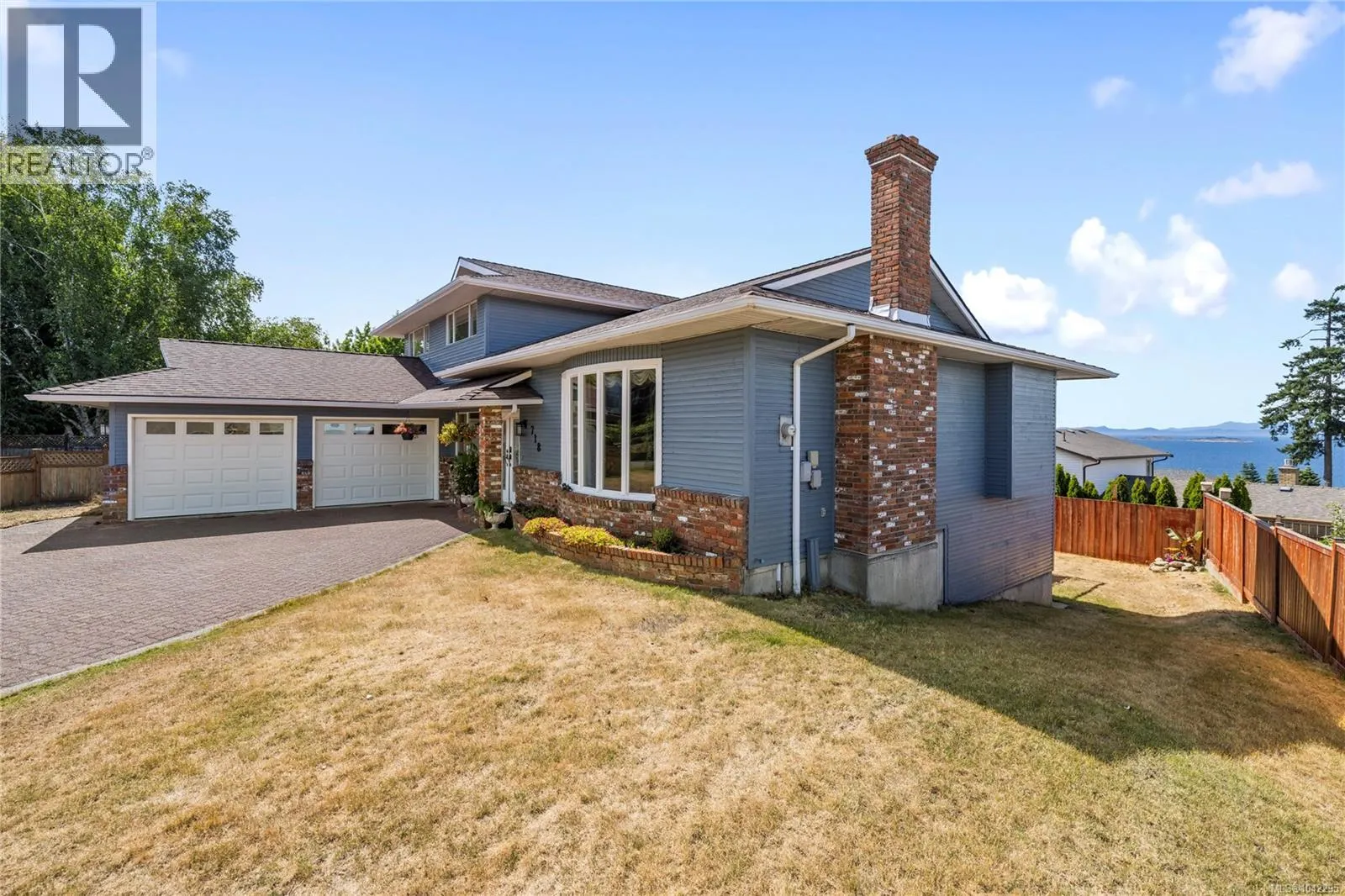 718 Isle View Pl