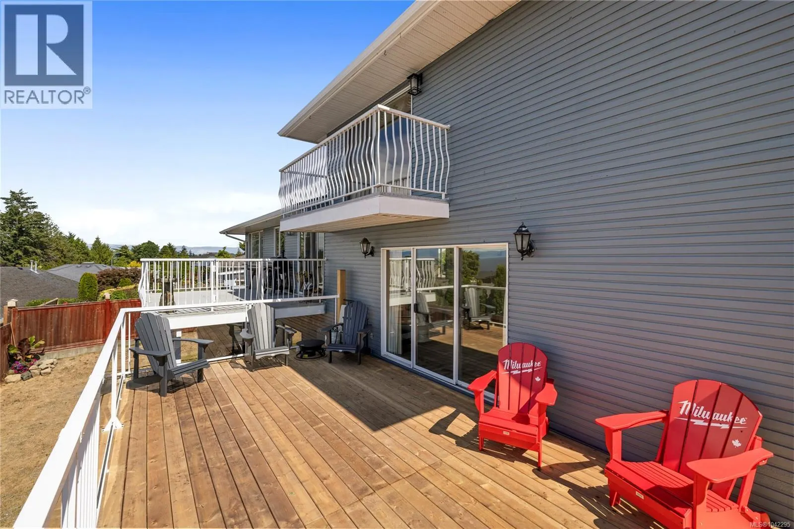 718 Isle View Pl
