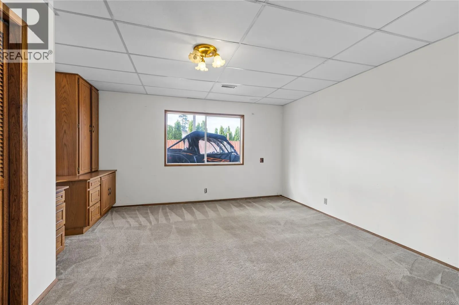 718 Isle View Pl