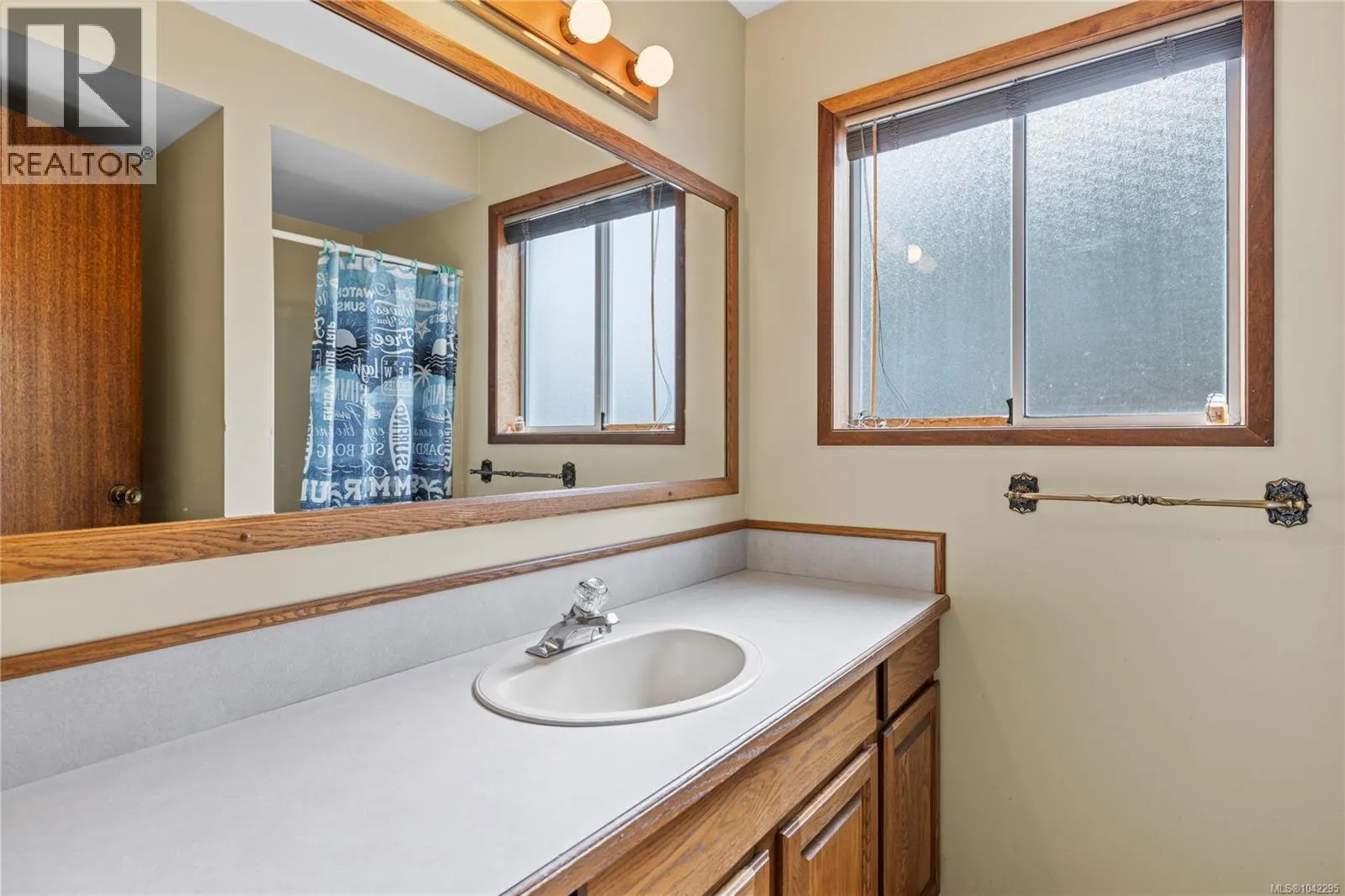 718 Isle View Pl