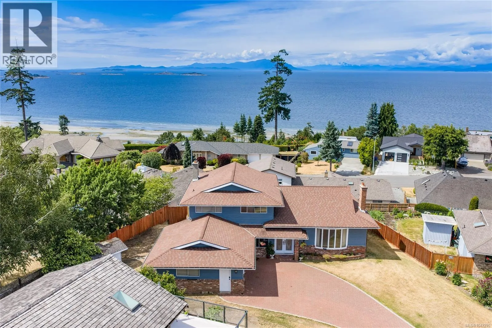 718 Isle View Pl