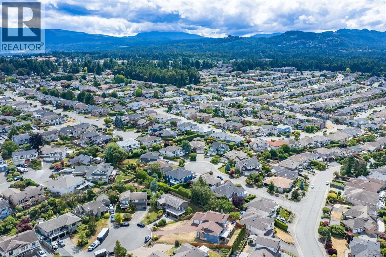 718 Isle View Pl