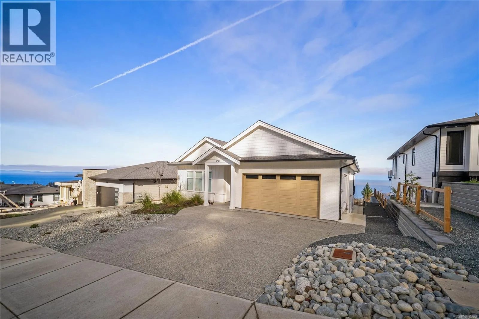 4646 Ambience Dr