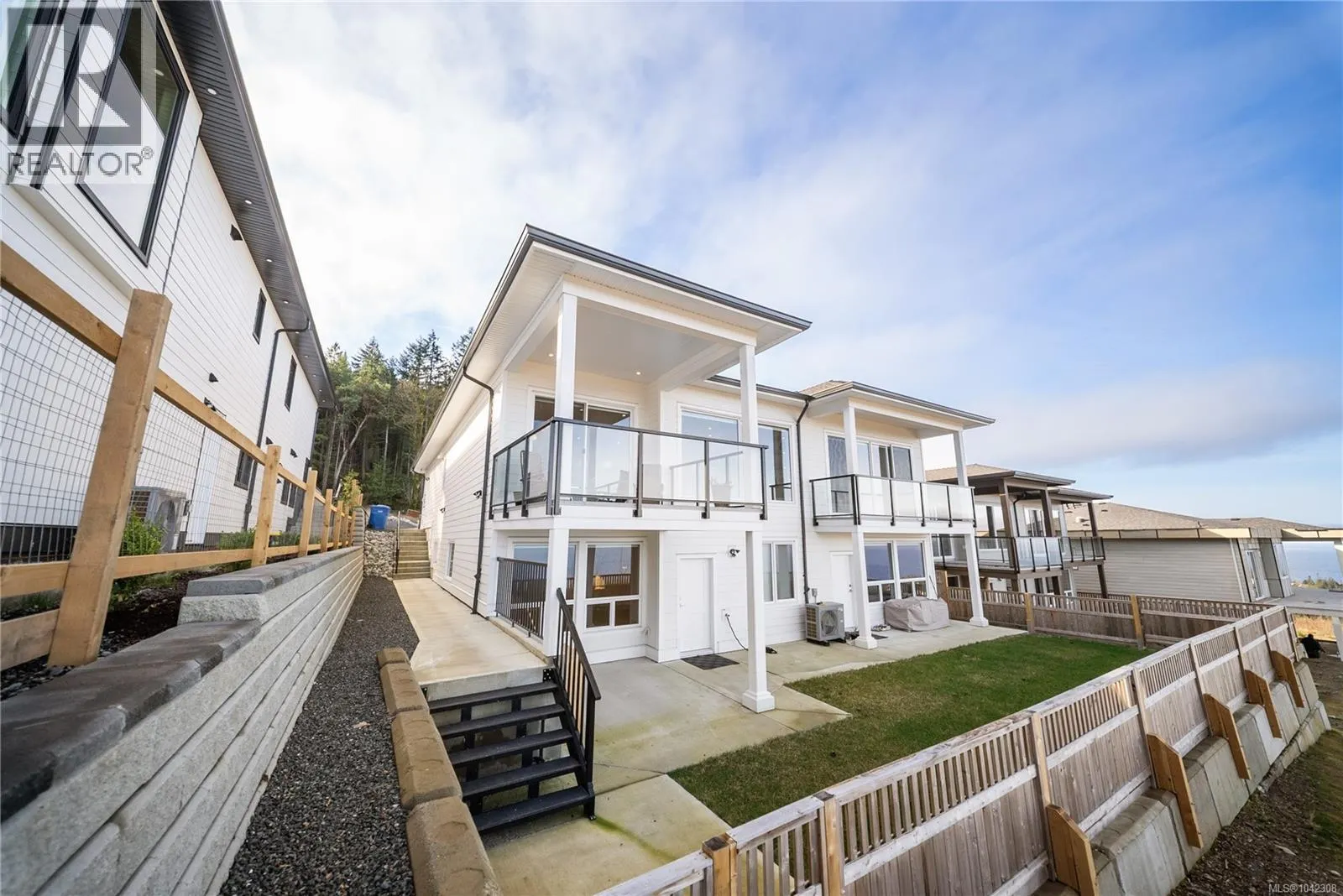 4646 Ambience Dr