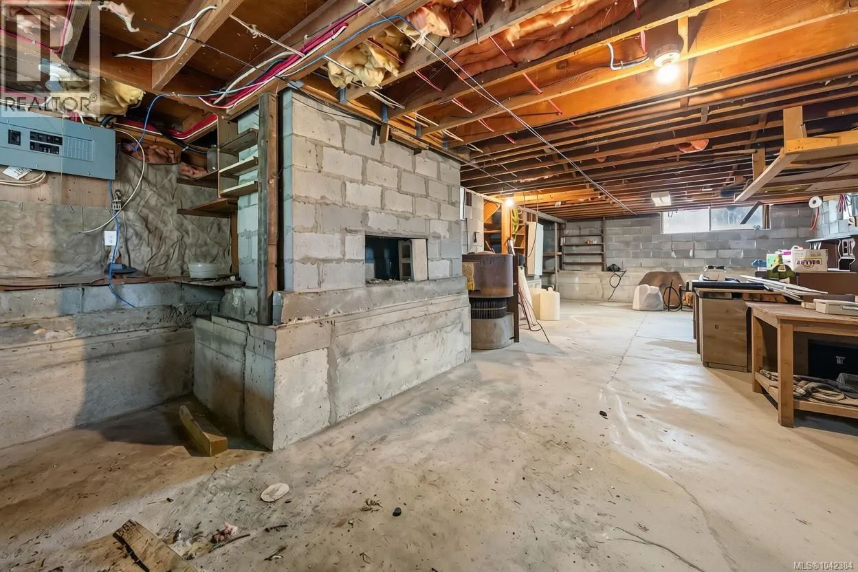 6025 Castley Rd