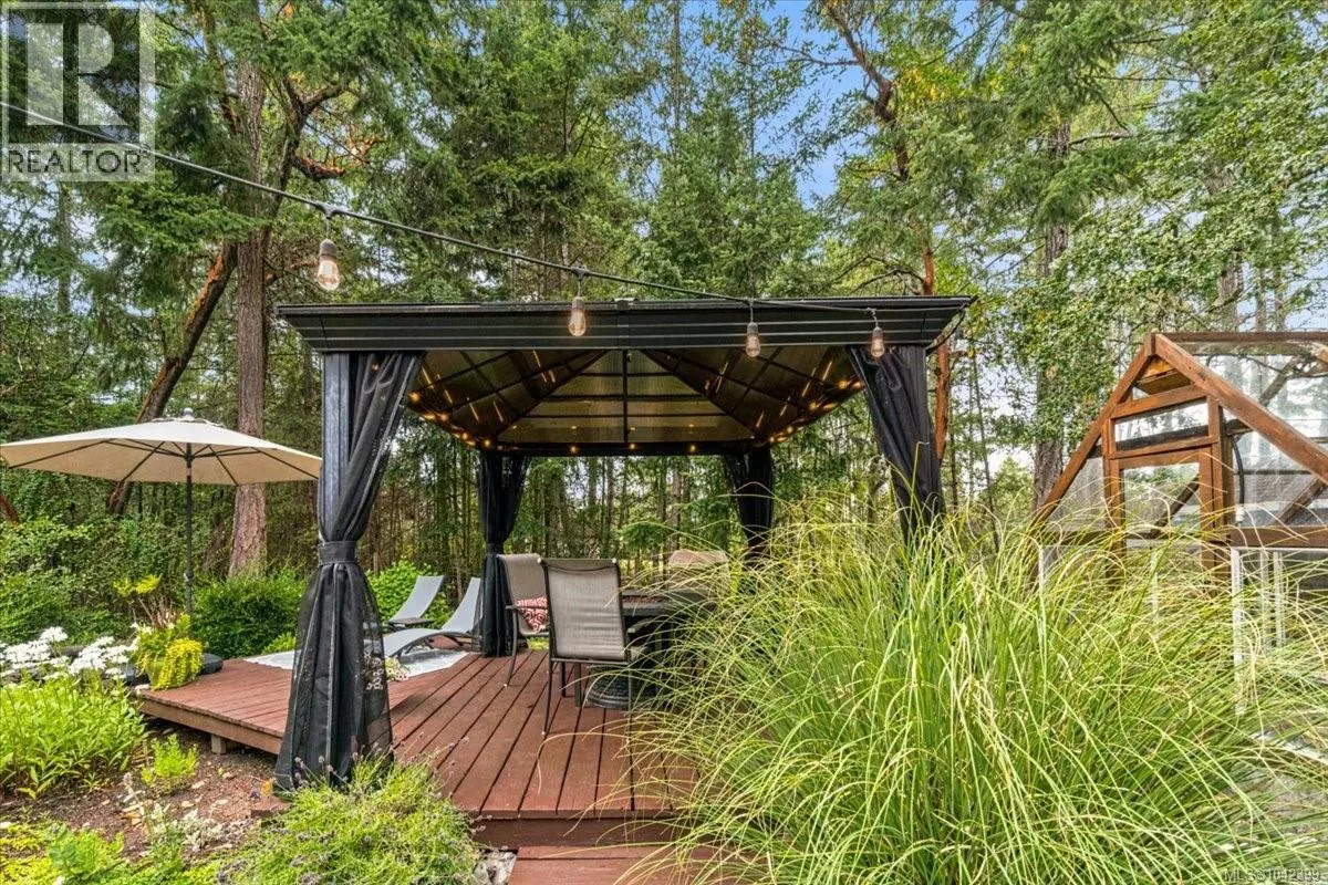 3341 Schooner Cove Dr
