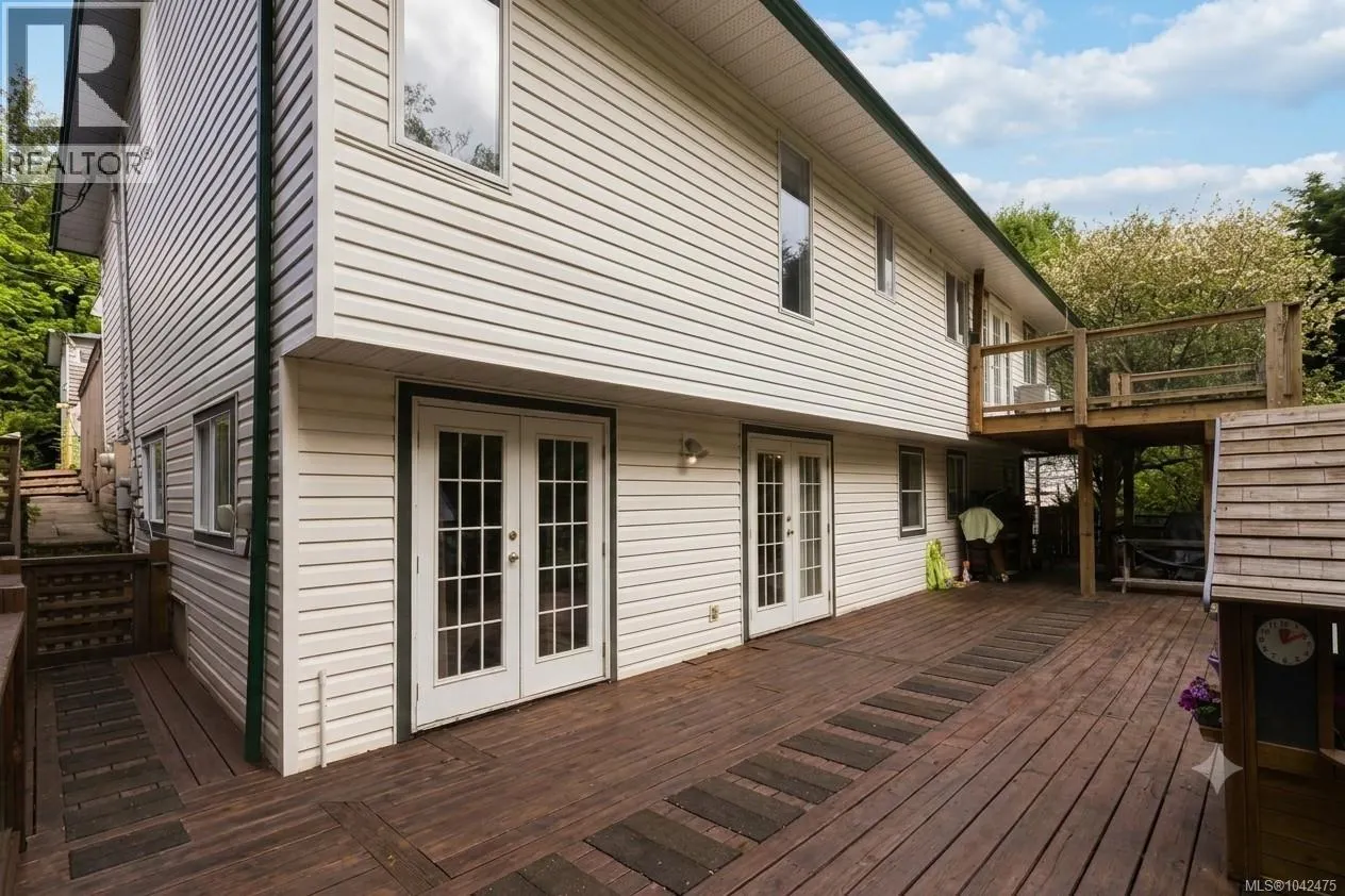 2363 Galena Rd