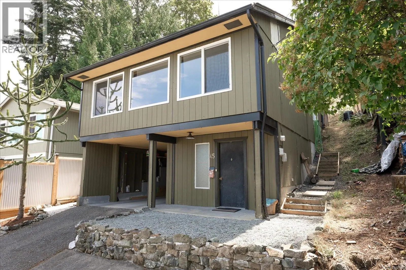 45 Riley Pl