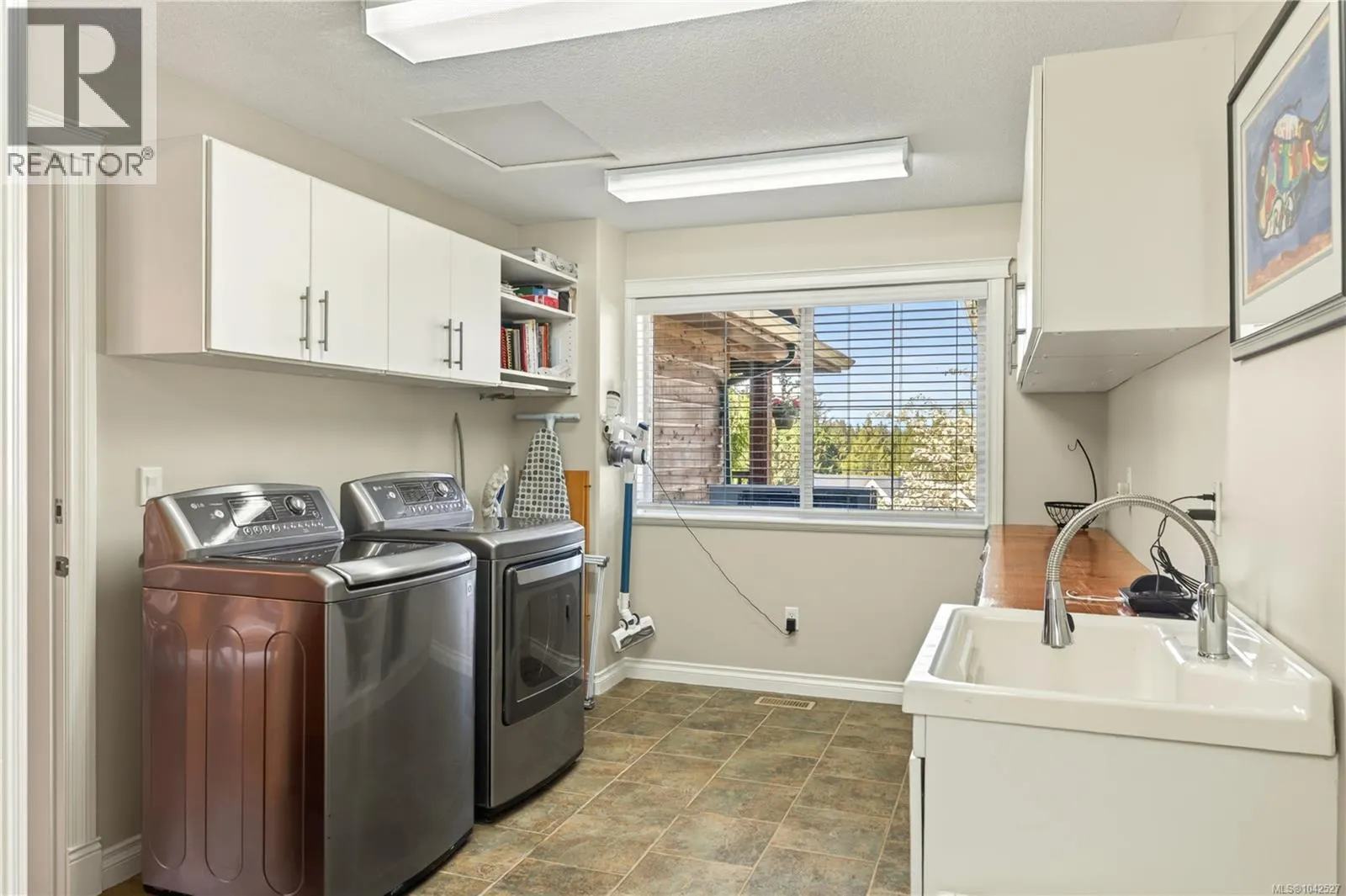 775 Southland Way