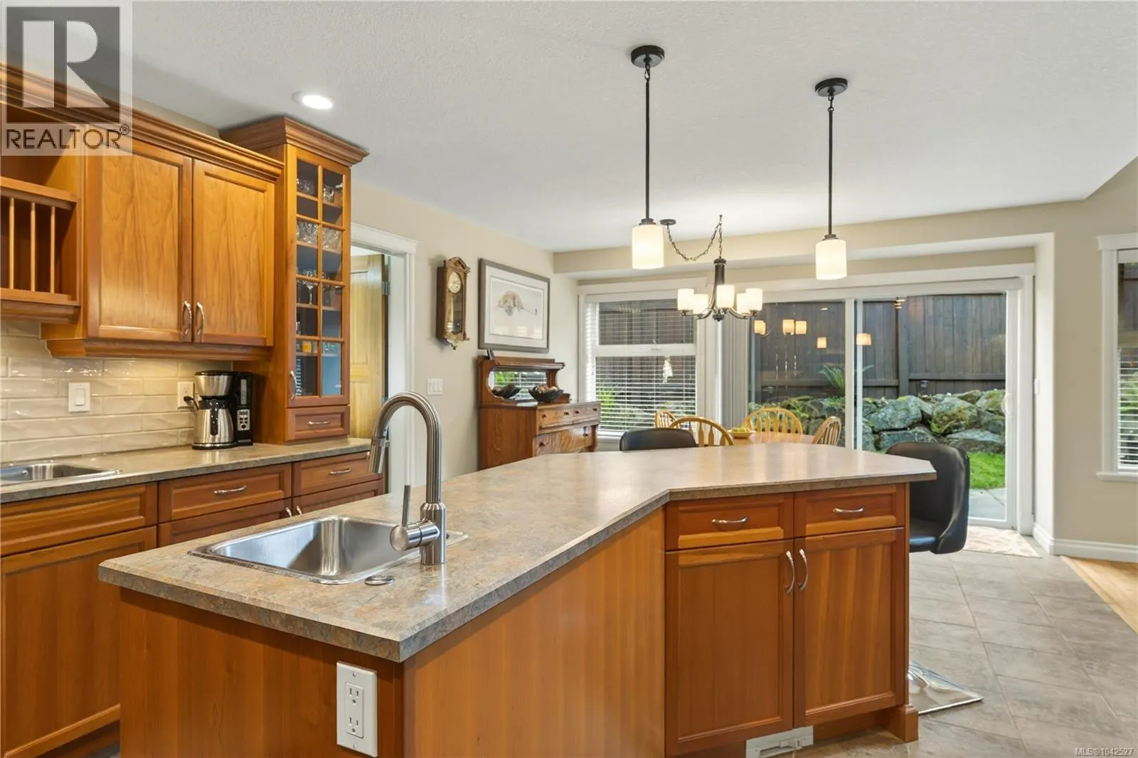775 Southland Way