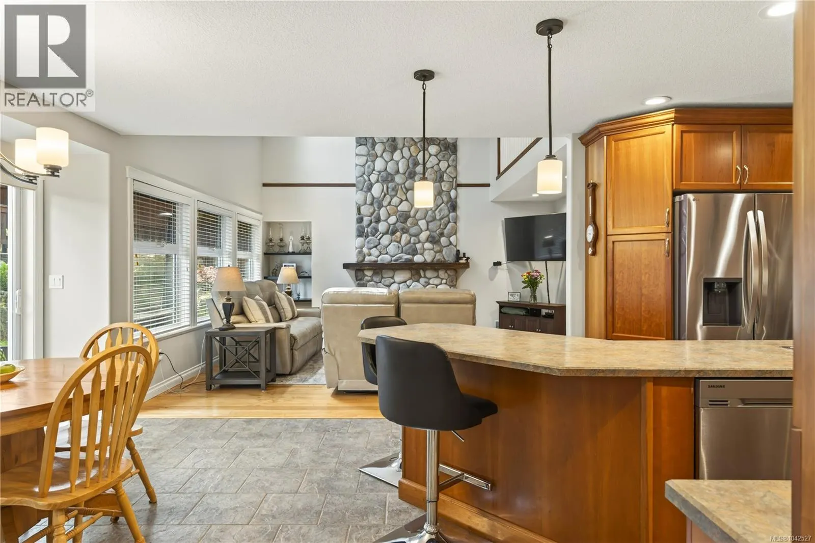 775 Southland Way