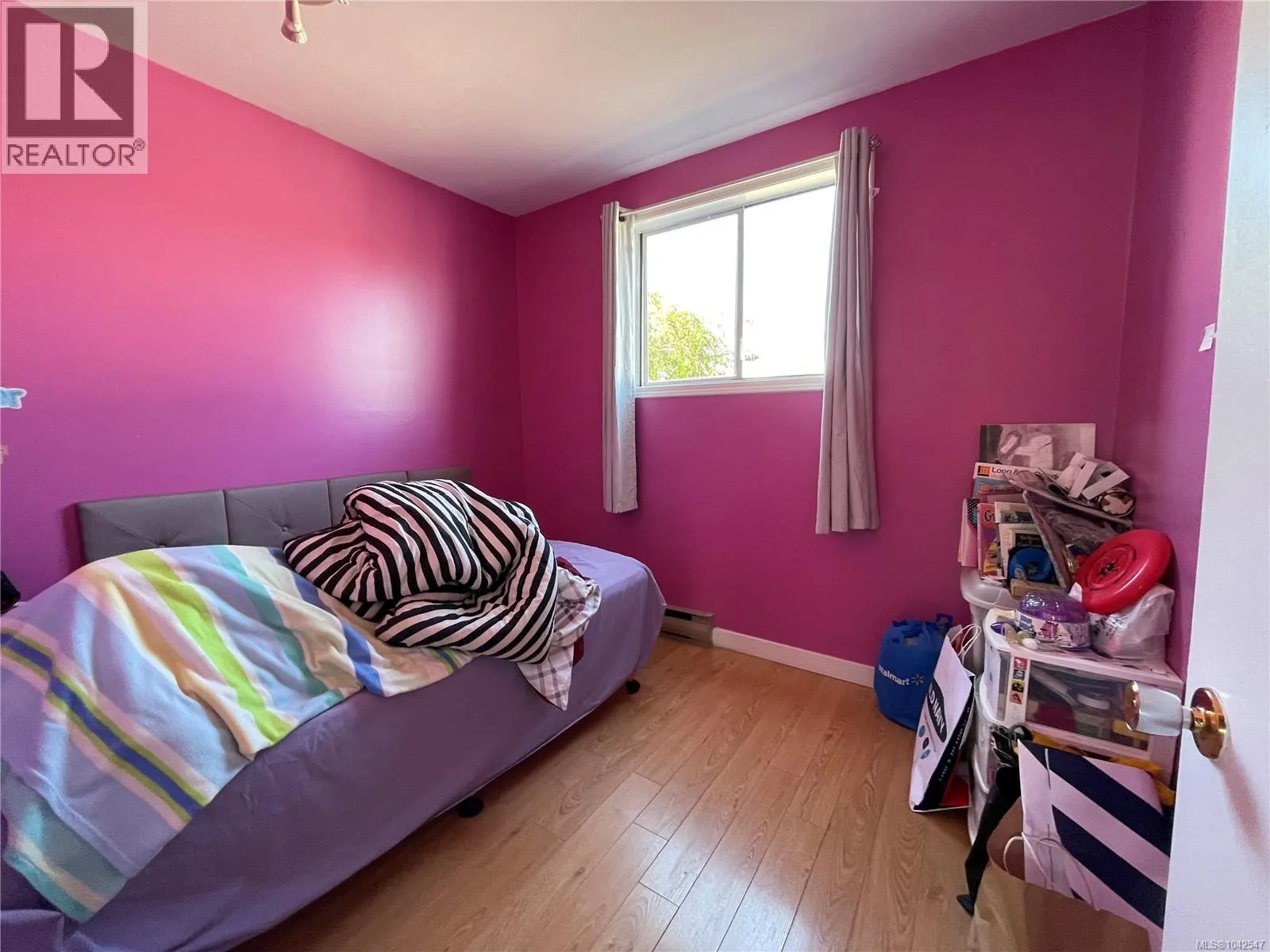 4541 Margaret St