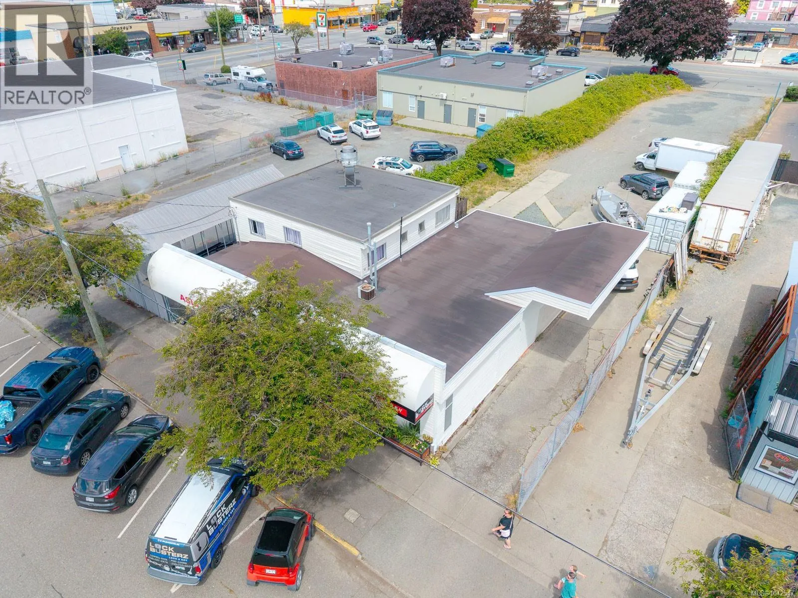 4541 Margaret St