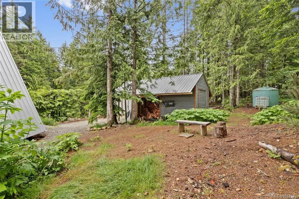 5461 Grouse Rd