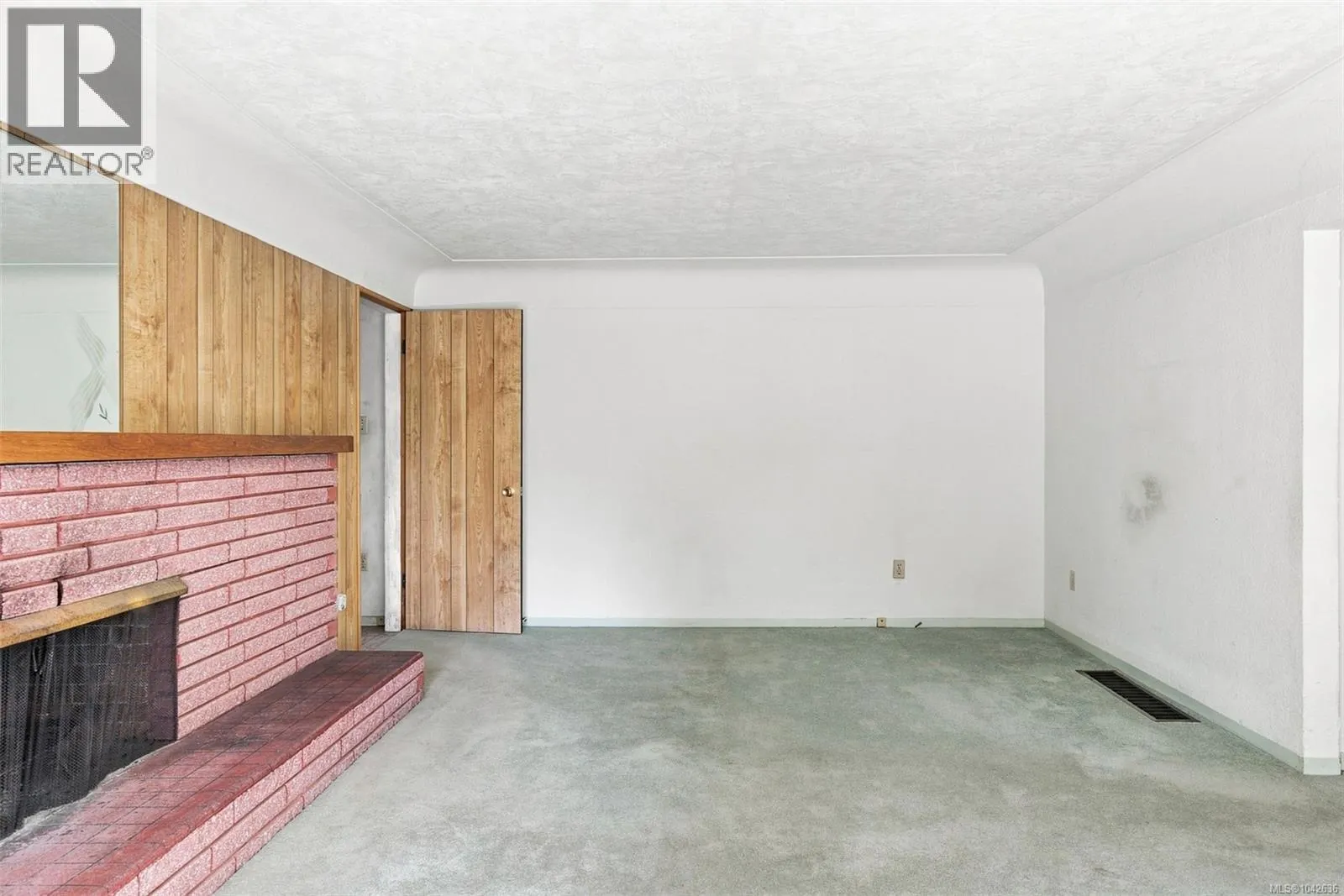950 Dunn Ave