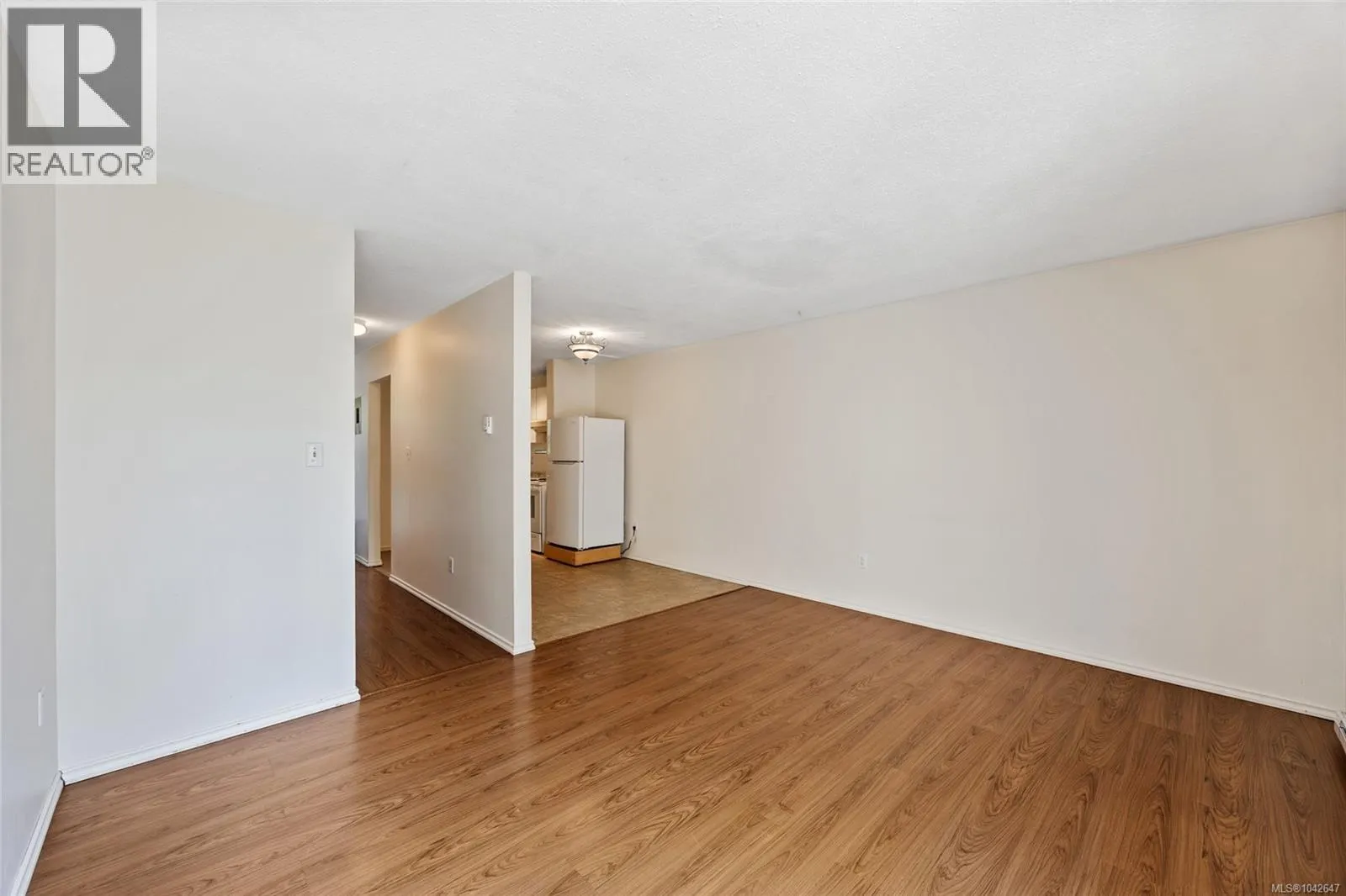10 951 17th St