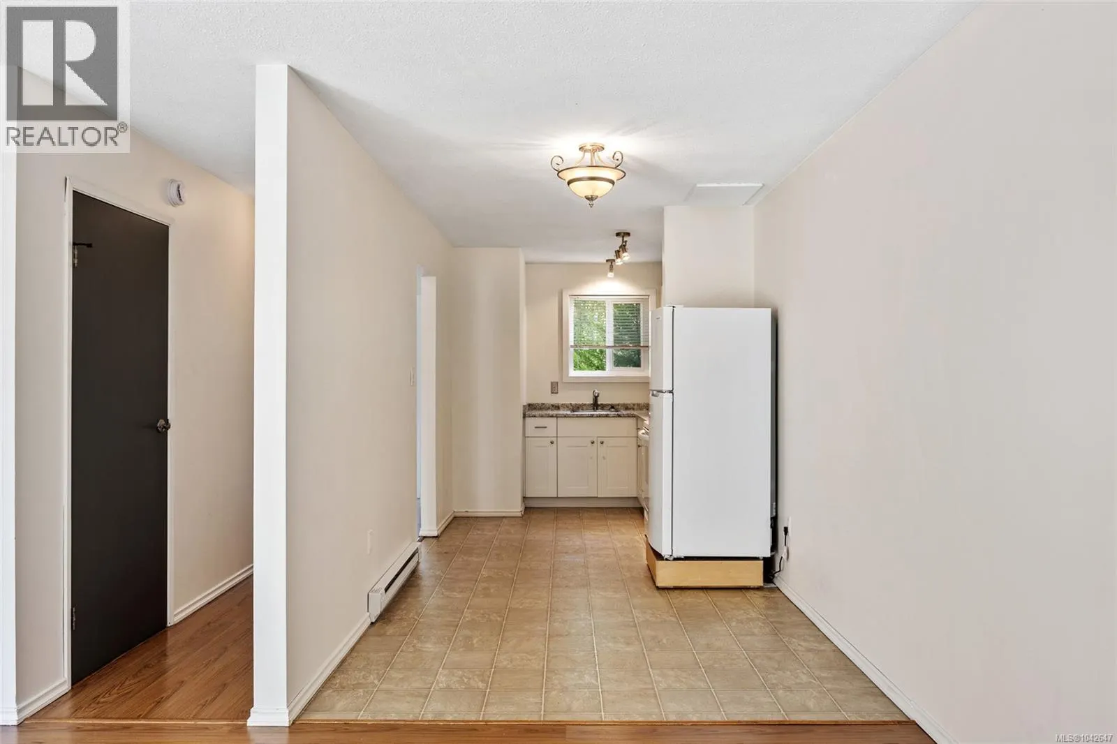 10 951 17th St