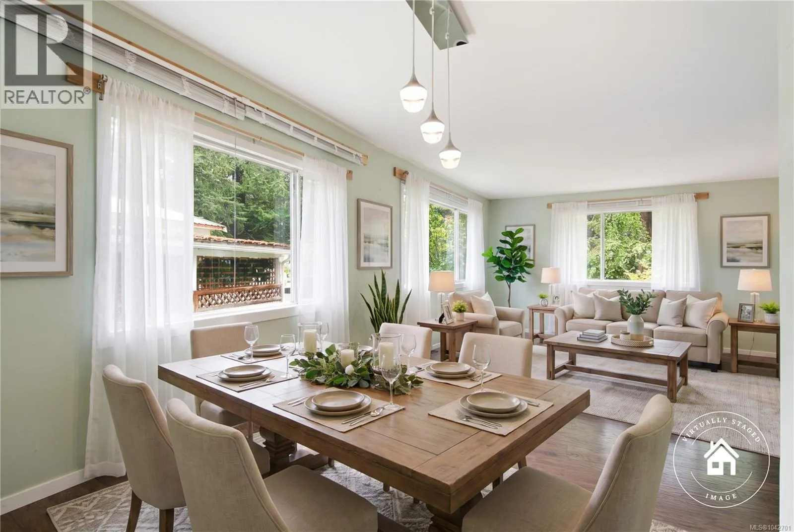 25 1247 Arbutus Rd
