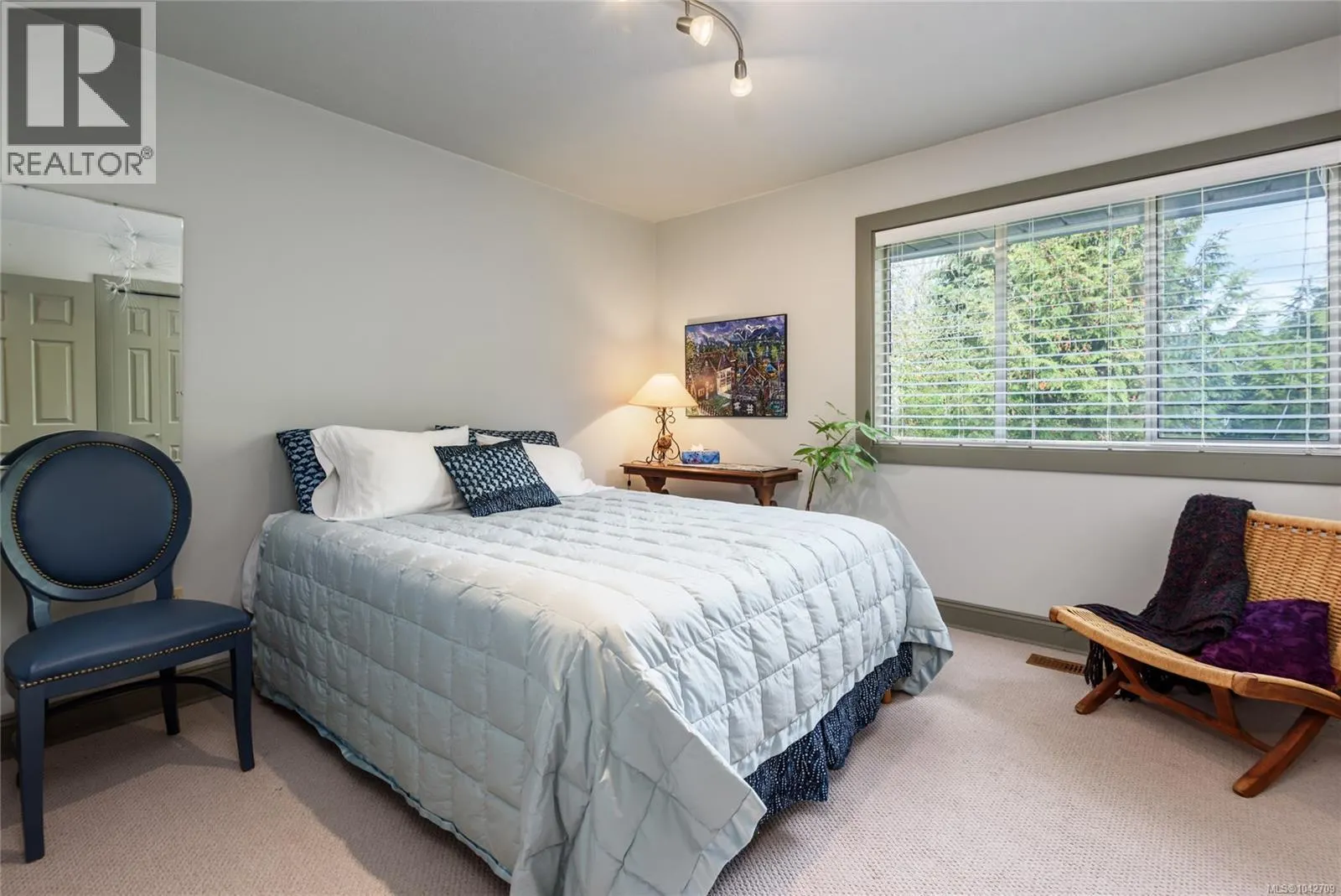 1716 Tofino Pl