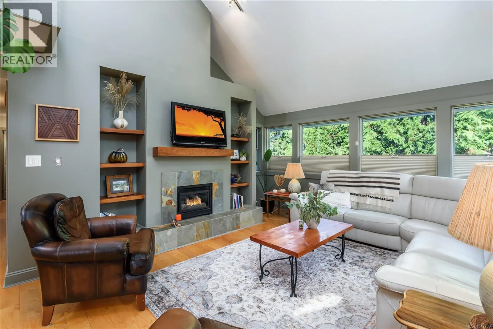 1716 Tofino Pl