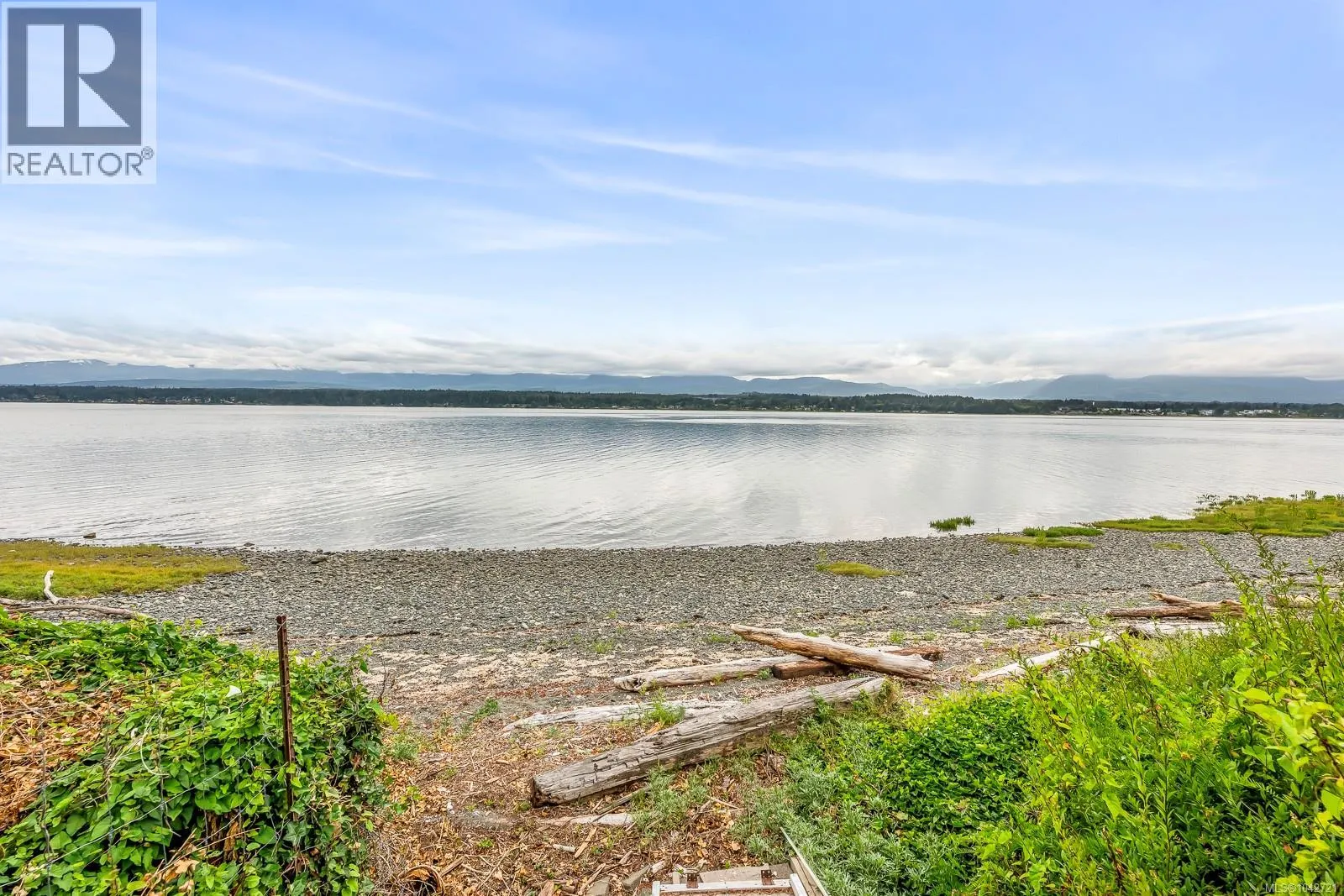 2299 Comox Ave