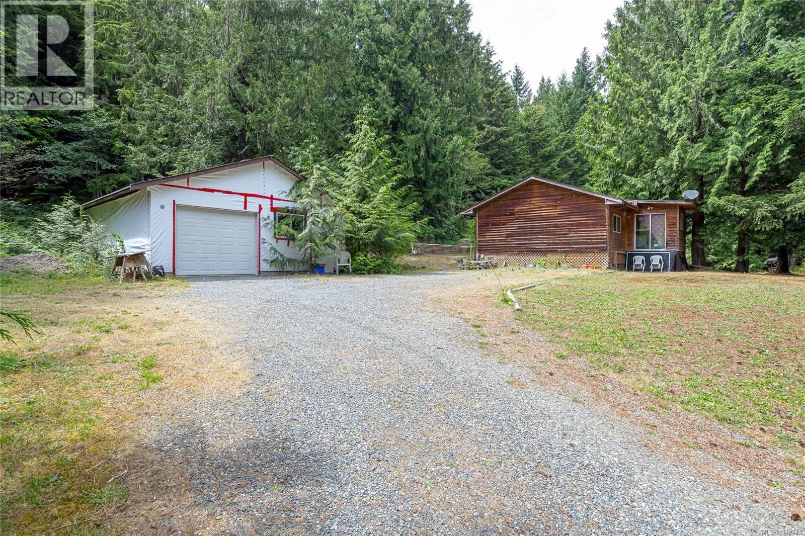 740 Spider Lake Rd