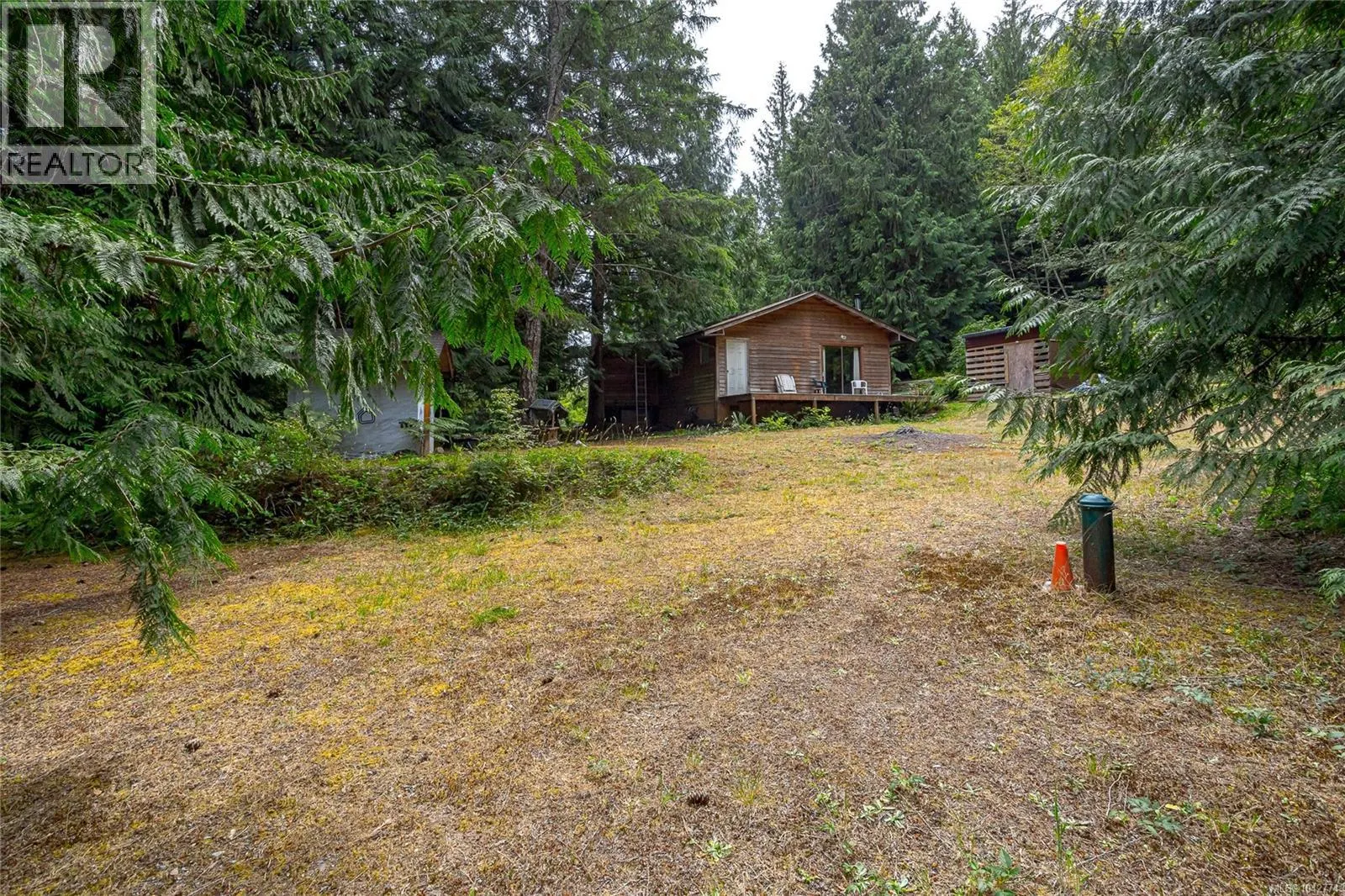 740 Spider Lake Rd