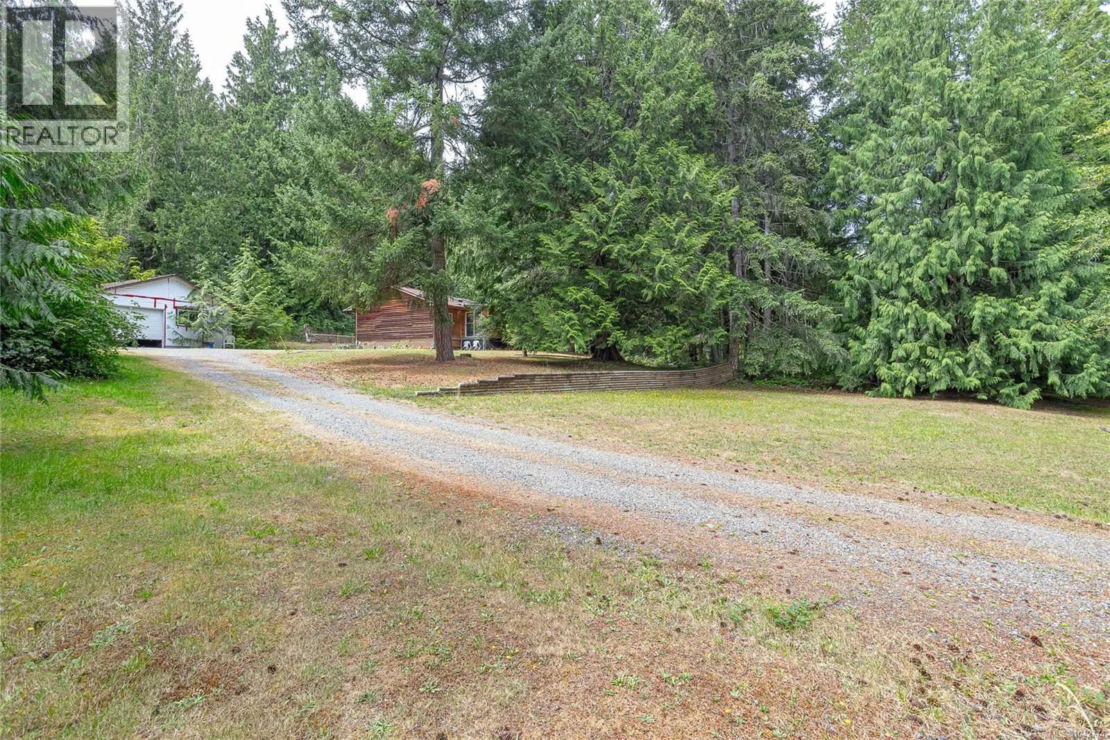 740 Spider Lake Rd