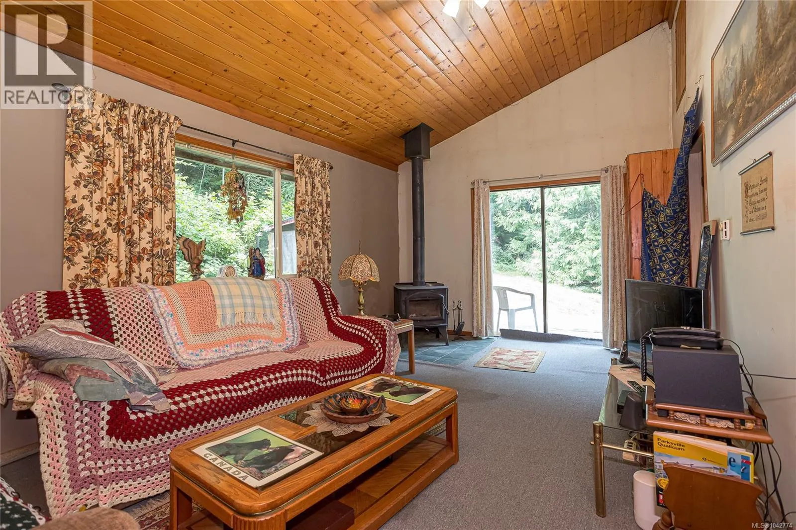 740 Spider Lake Rd
