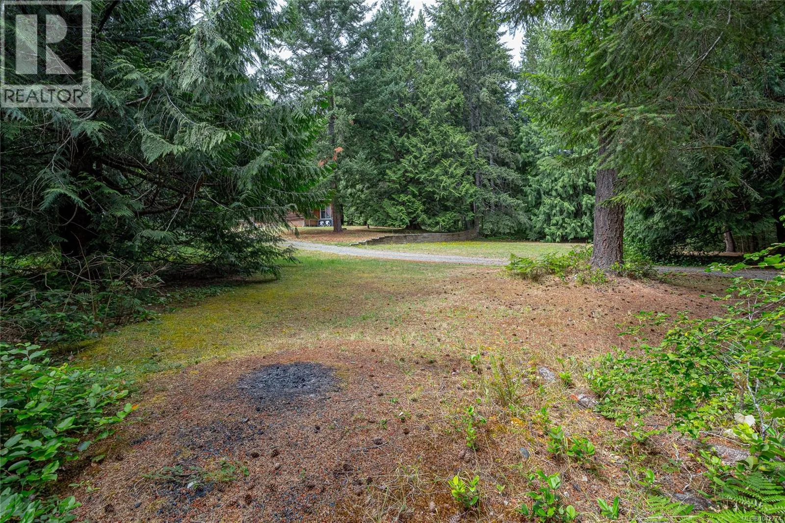 740 Spider Lake Rd