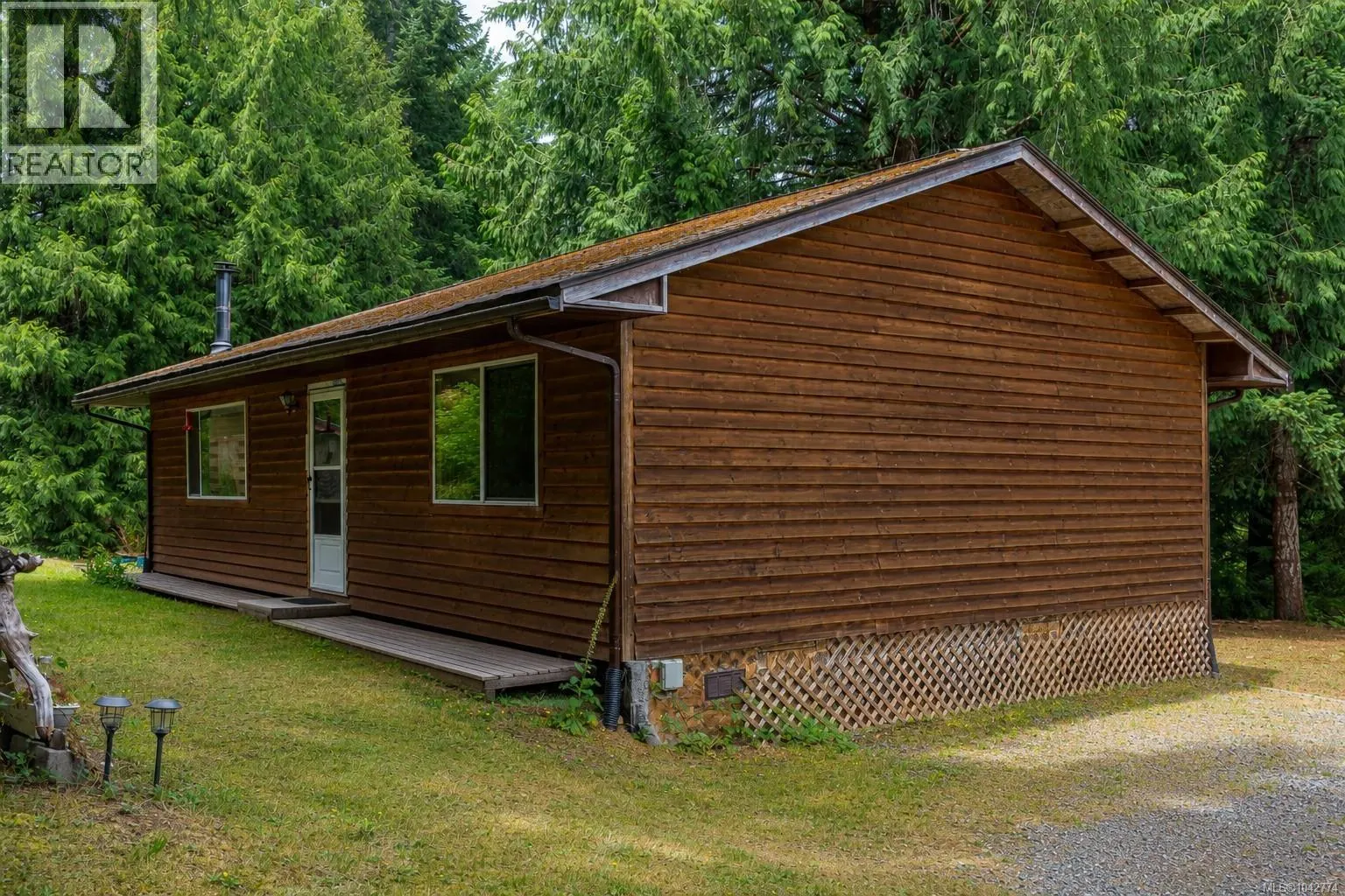 740 Spider Lake Rd