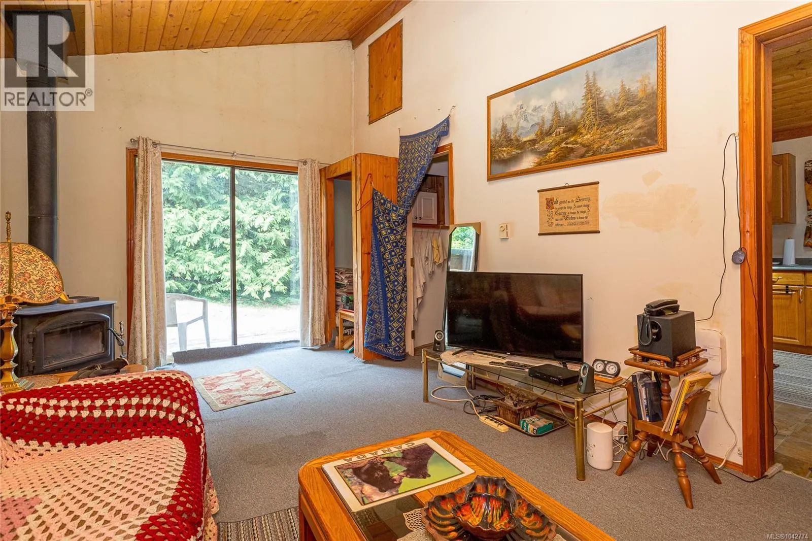 740 Spider Lake Rd