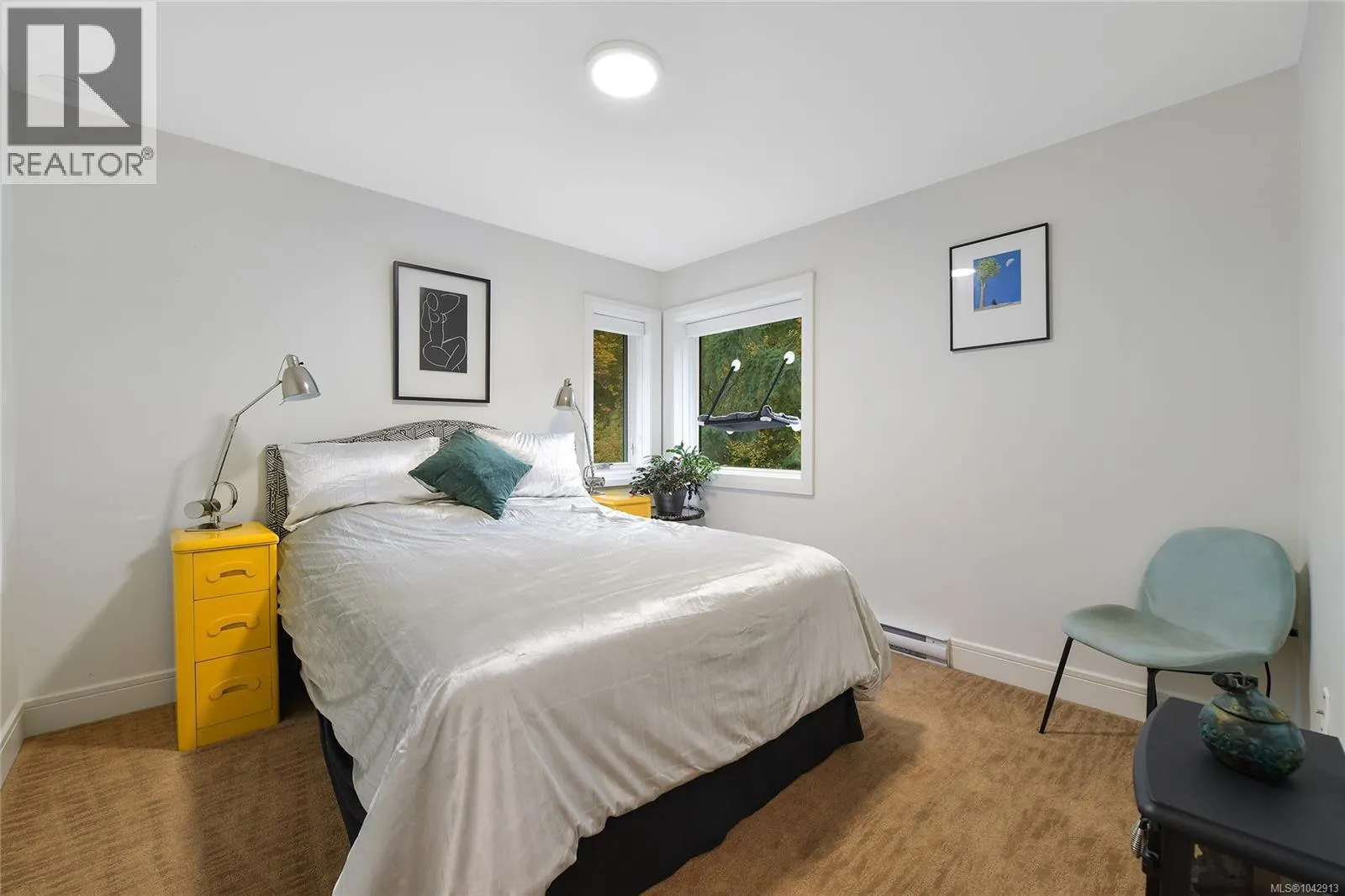 851 Sayward Rd