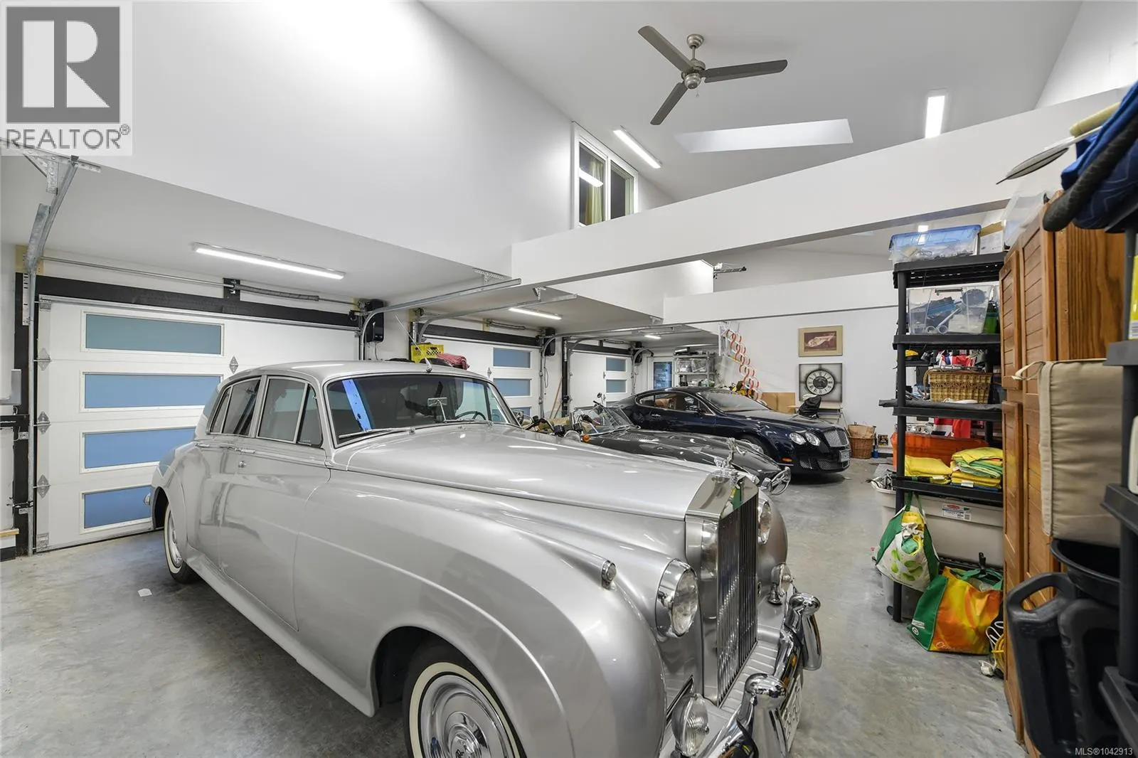 851 Sayward Rd