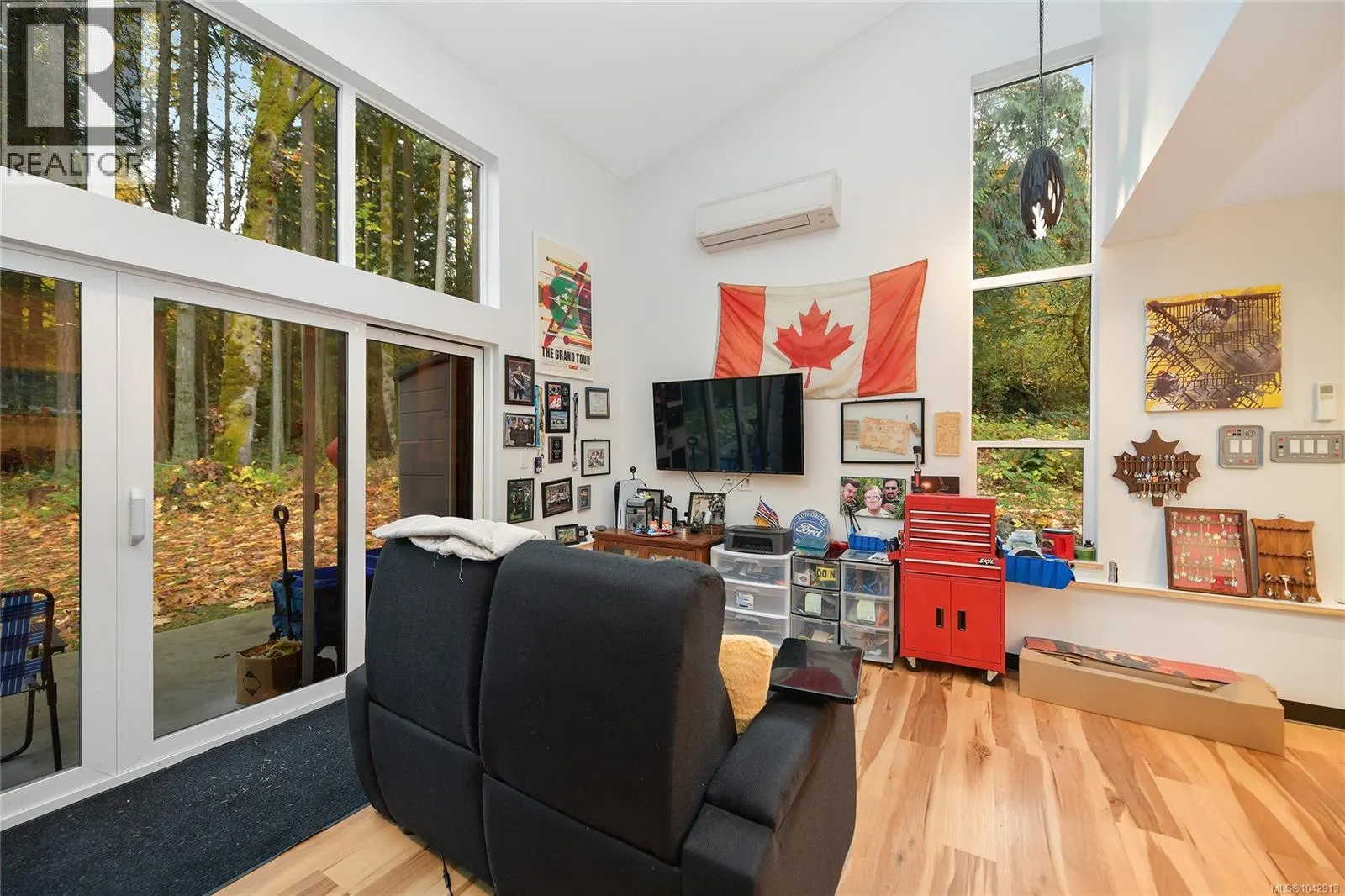 851 Sayward Rd