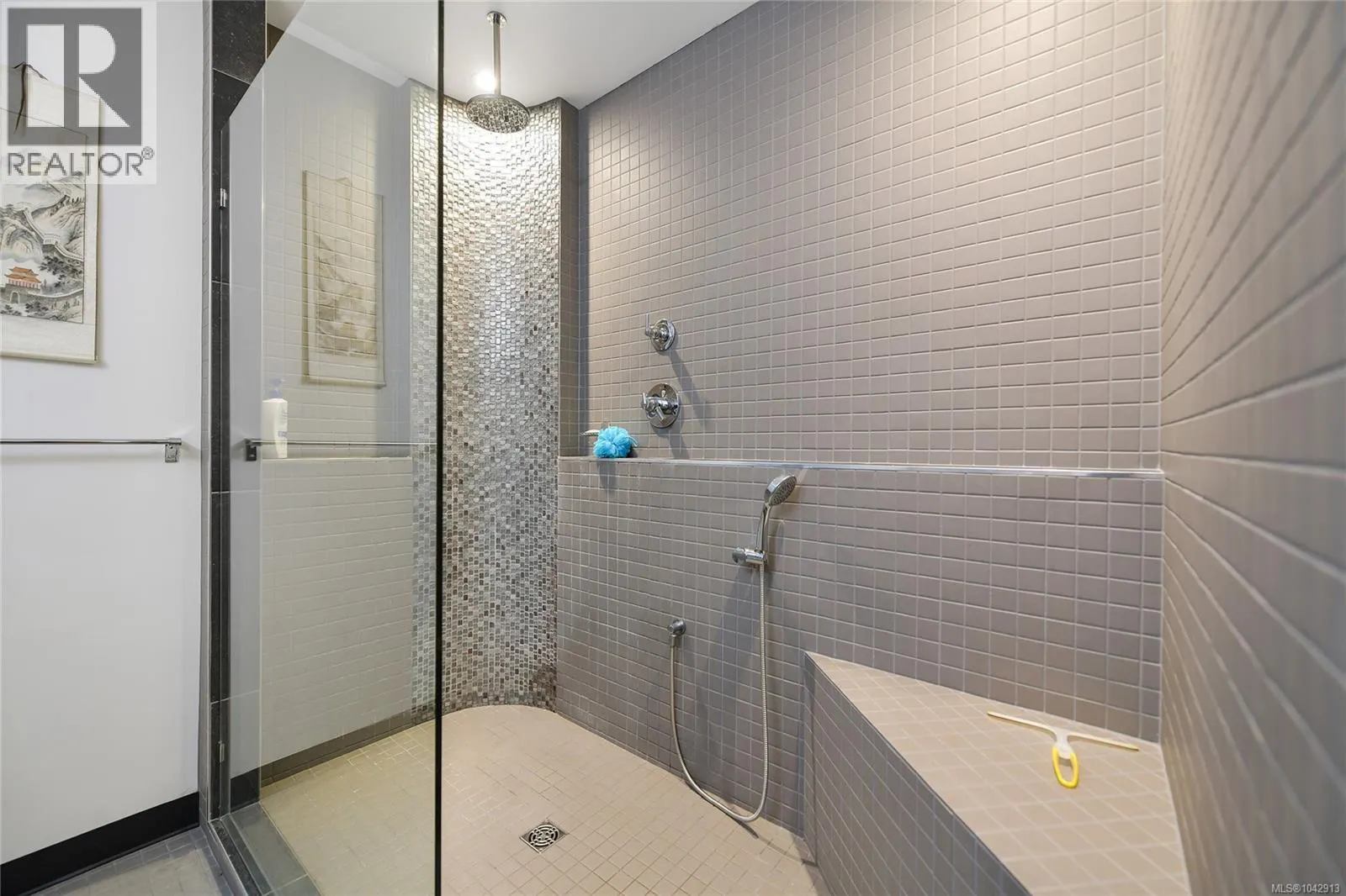 851 Sayward Rd