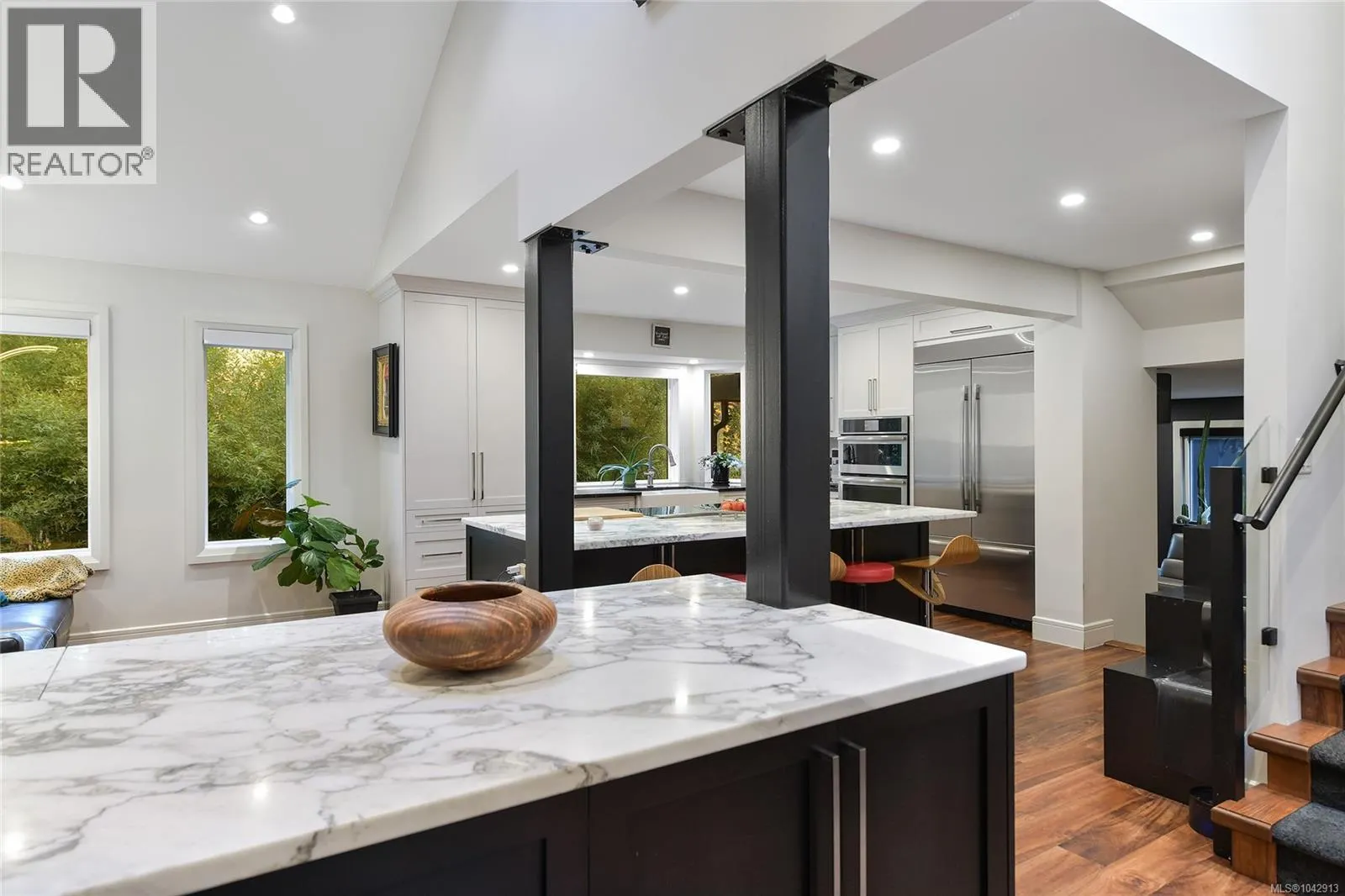 851 Sayward Rd