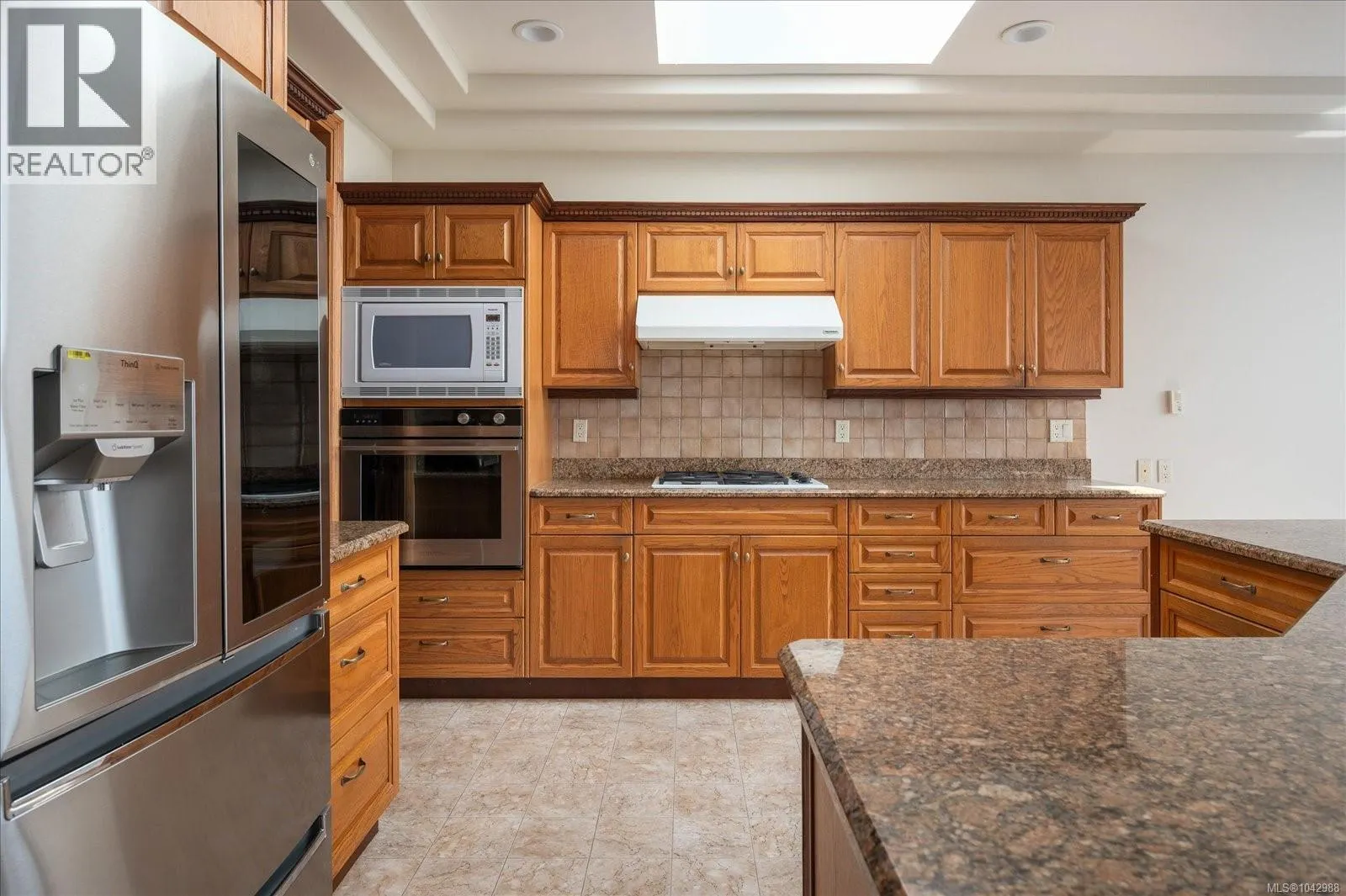 3709 Glen Oaks Dr