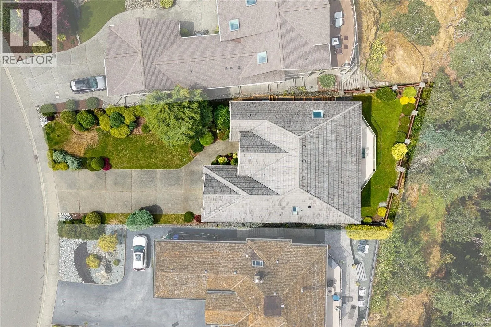 3709 Glen Oaks Dr