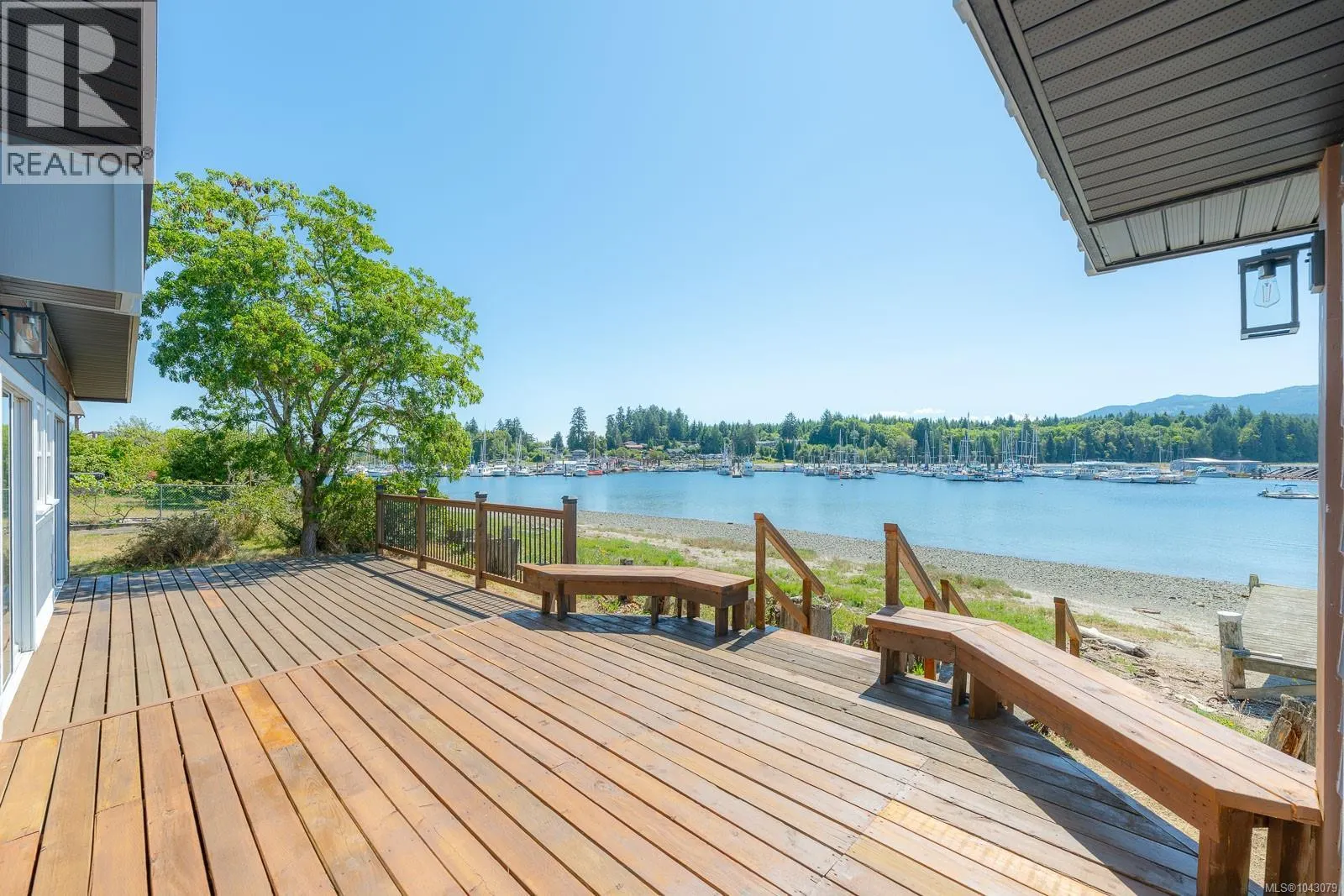 5492 Deep Bay Dr