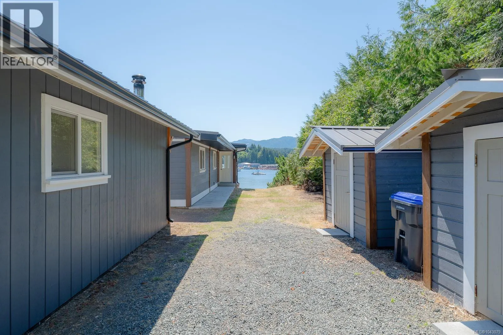 5492 Deep Bay Dr